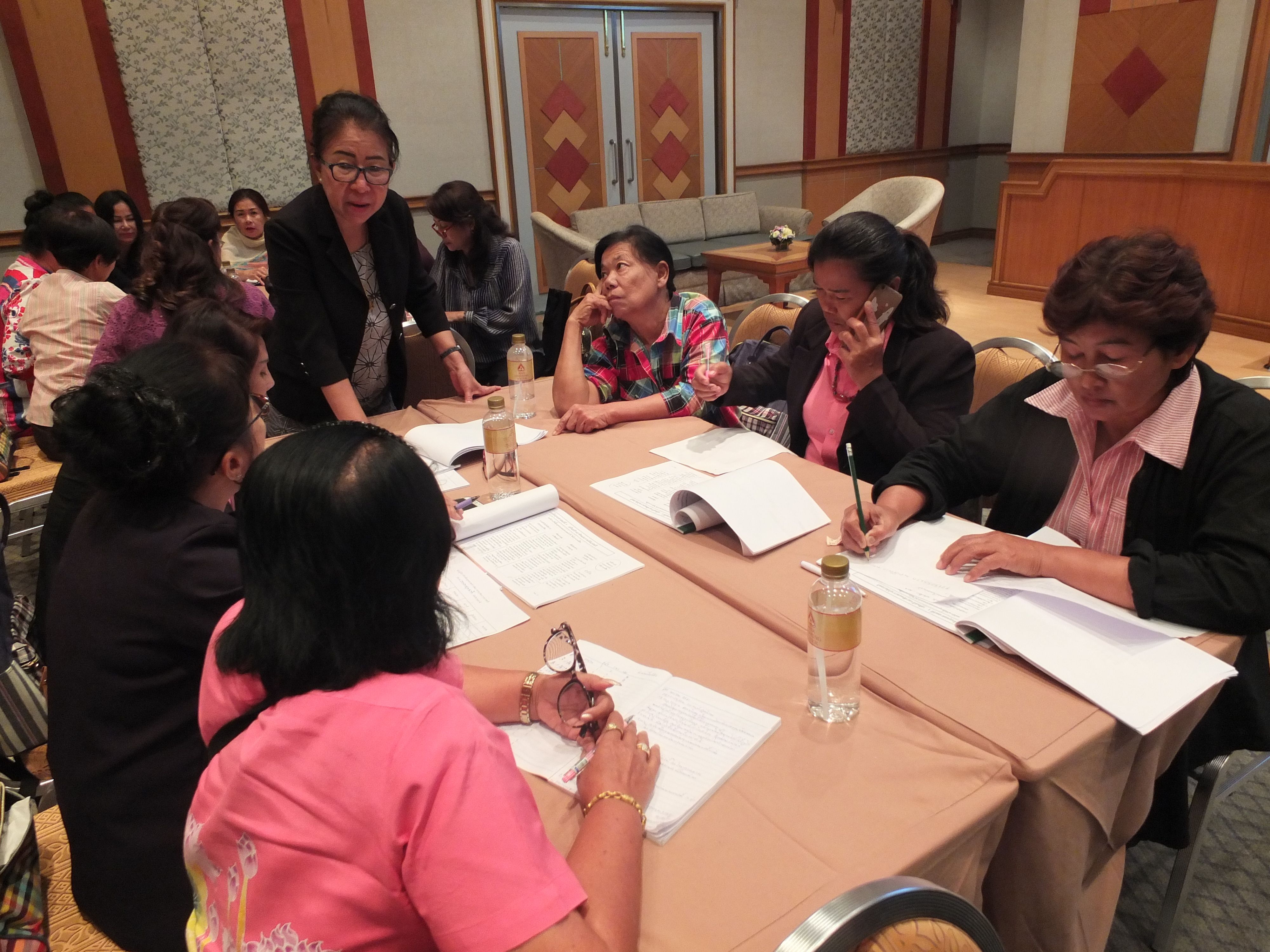 @ปทุมธานี “การประชุมเชิงปฏิบัติการขับเคลื่อนยุทธศาสตร์กองทุนพัฒนาบทบาทสตรีจังหวัดปทุมธานี ประจำปี 2561”