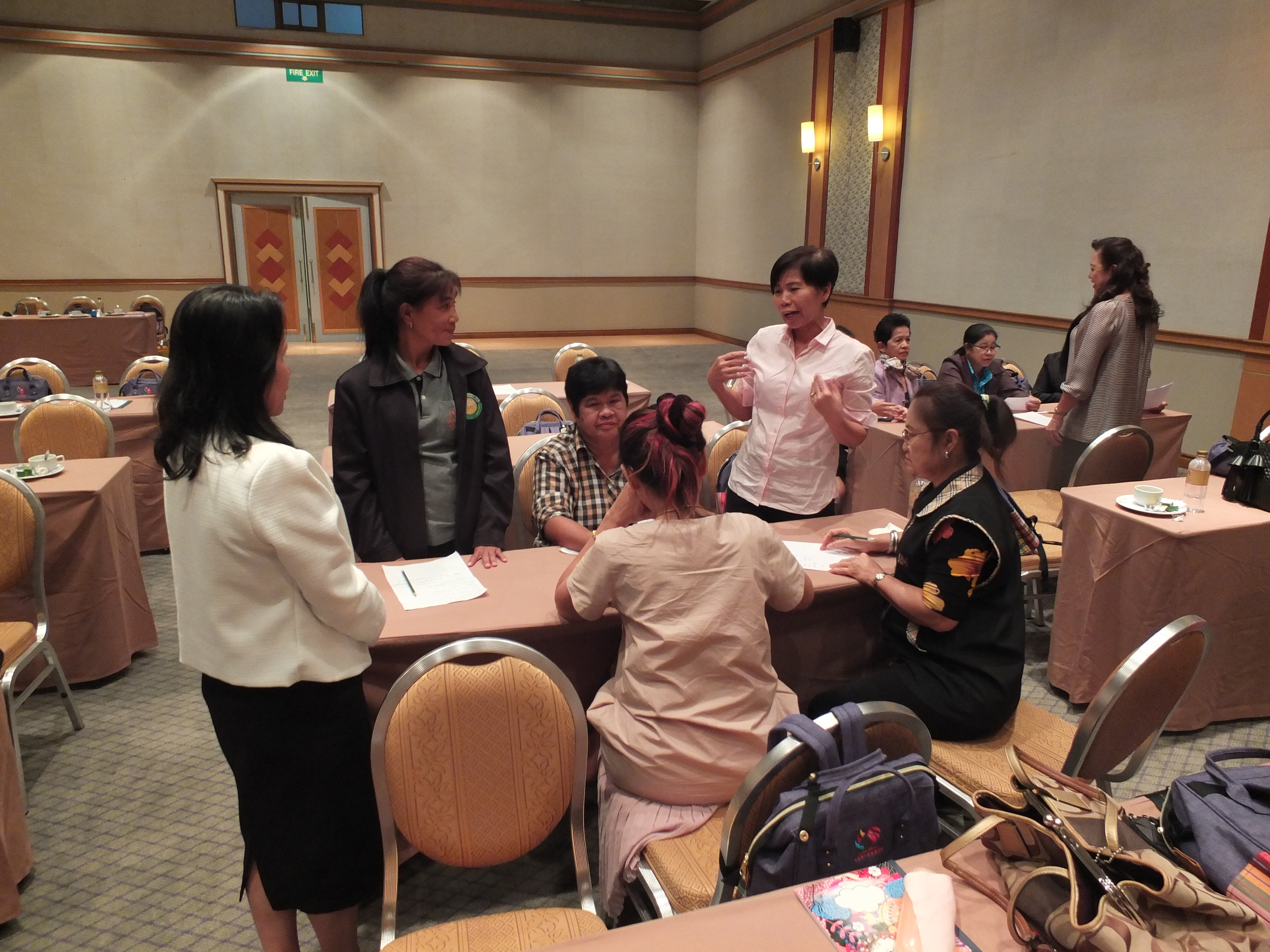 @ปทุมธานี “การประชุมเชิงปฏิบัติการขับเคลื่อนยุทธศาสตร์กองทุนพัฒนาบทบาทสตรีจังหวัดปทุมธานี ประจำปี 2561”