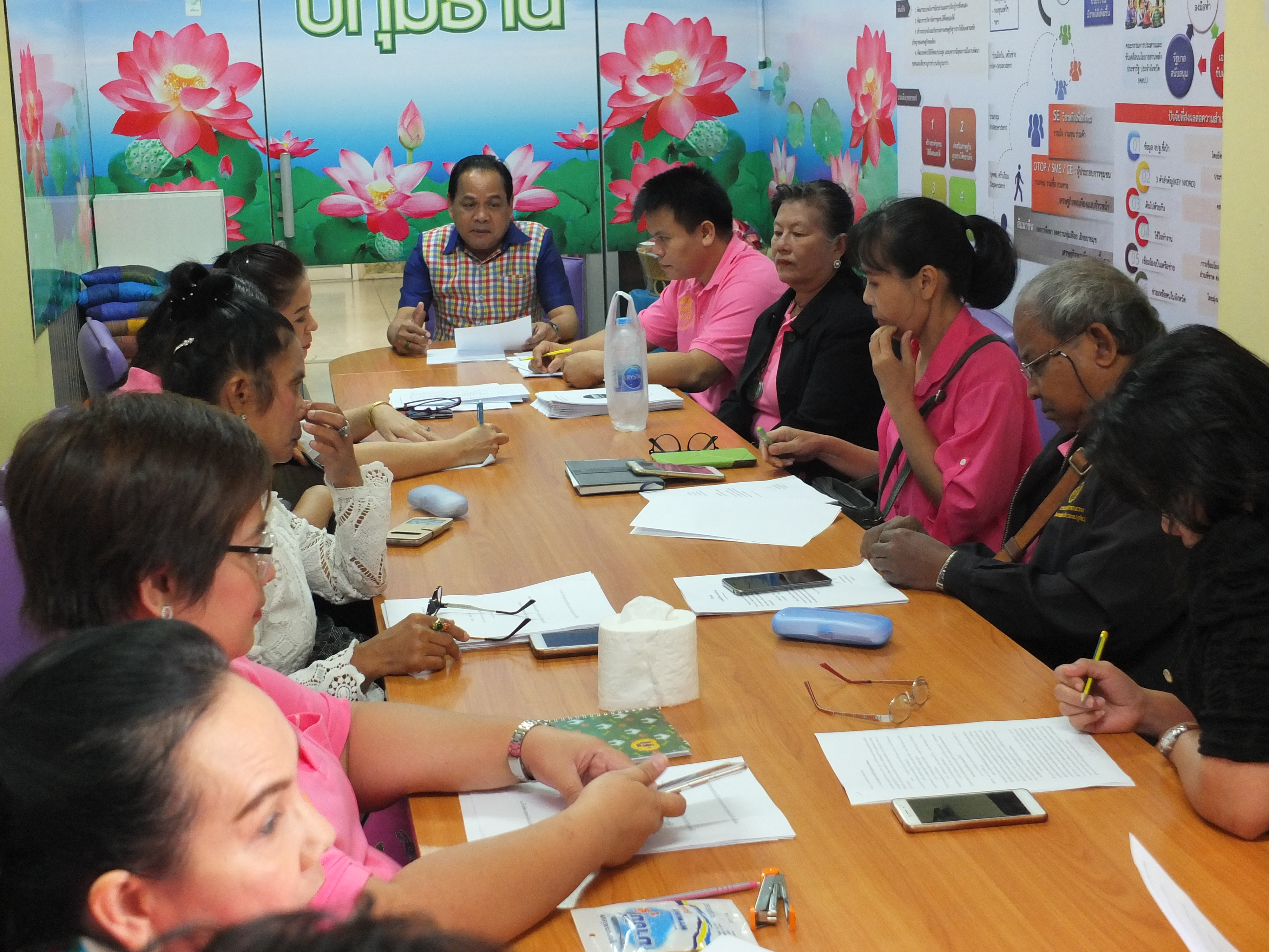 @ปทุมธานี “ประชุมเครือข่ายผู้ผลิต ผู้ประกอบการ OTOP จังหวัดปทุมธานี ประจำเดือนมกราคม 2561”