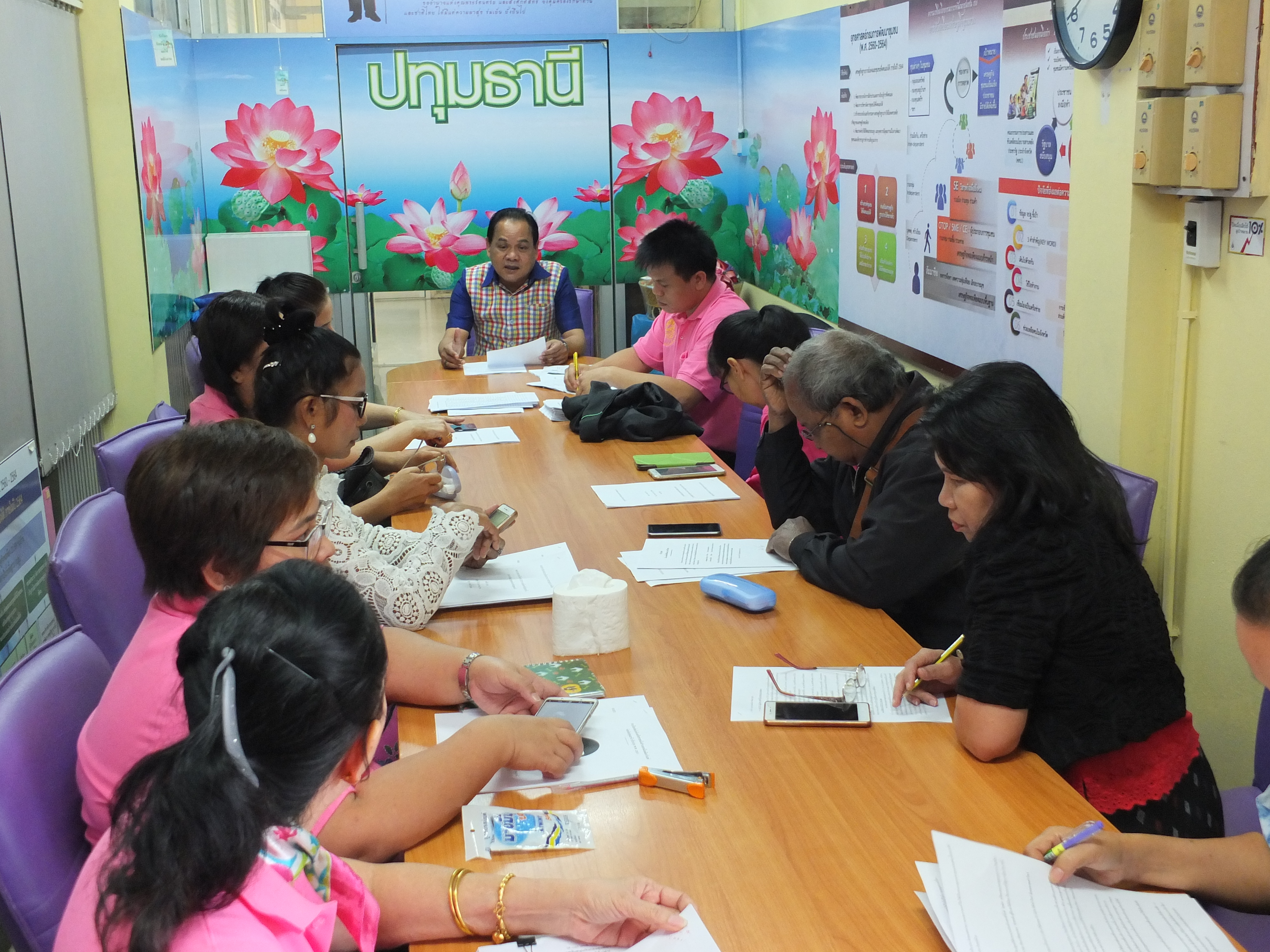 @ปทุมธานี “ประชุมเครือข่ายผู้ผลิต ผู้ประกอบการ OTOP จังหวัดปทุมธานี ประจำเดือนมกราคม 2561”