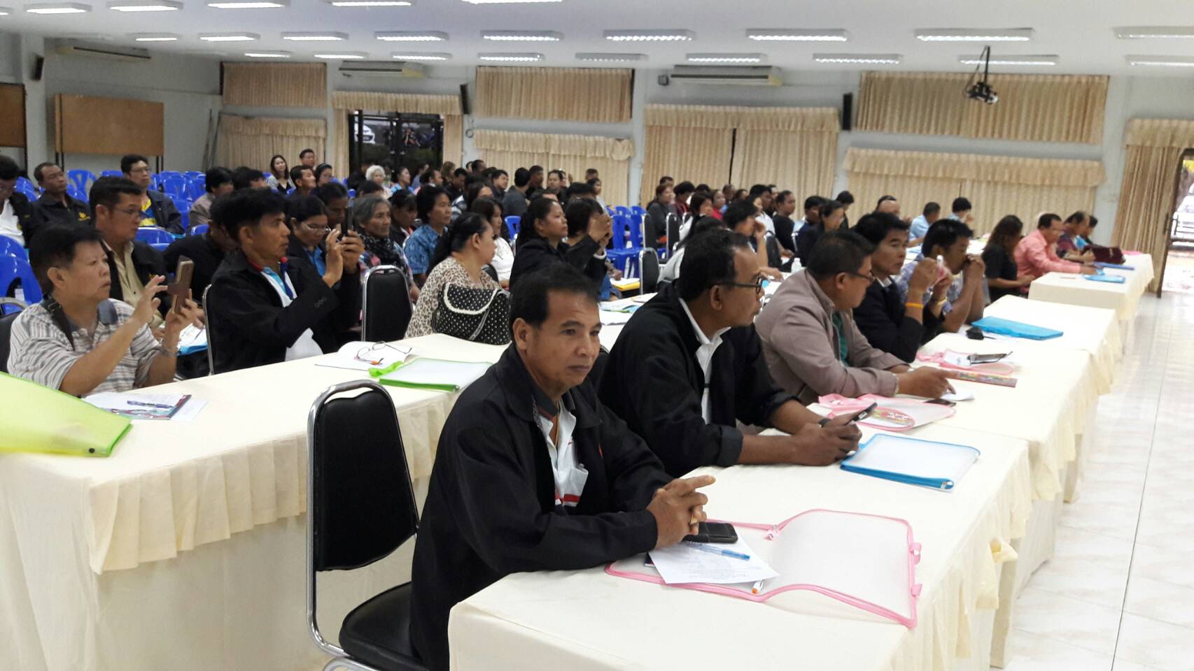 @ปทุมธานี “การประชุมเชิงปฏิบัติการคณะทำงานจัดการกองทุนชุมชนระดับจังหวัด”