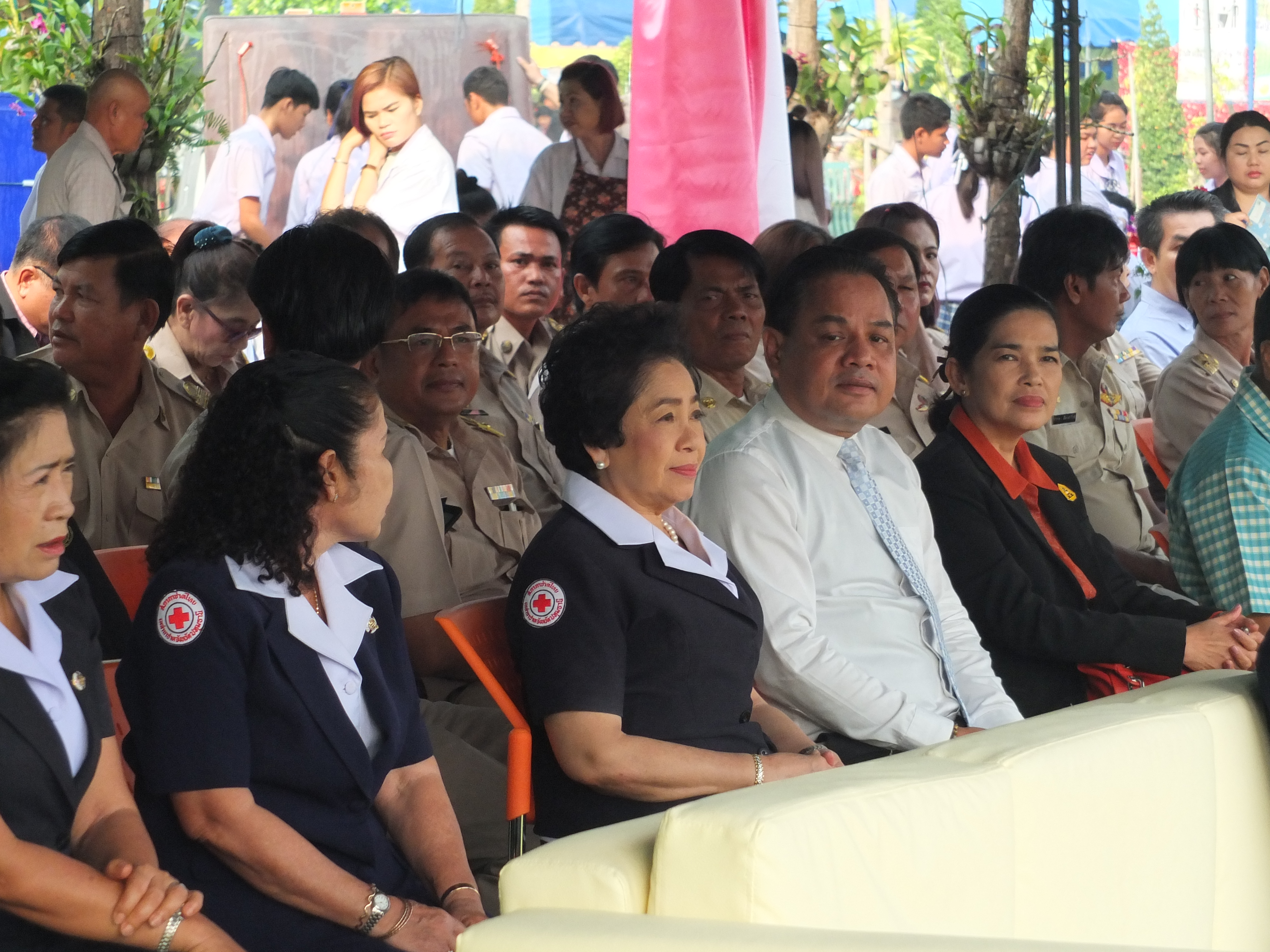 @ปทุมธานี “สพจ.ปทุมธานี ร่วมโครงการหน่วยบริการจังหวัดเคลื่อนที่ บำบัดทุกข์ บำรุงสุข สร้างรอยยิ้มให้ประชาชน”
