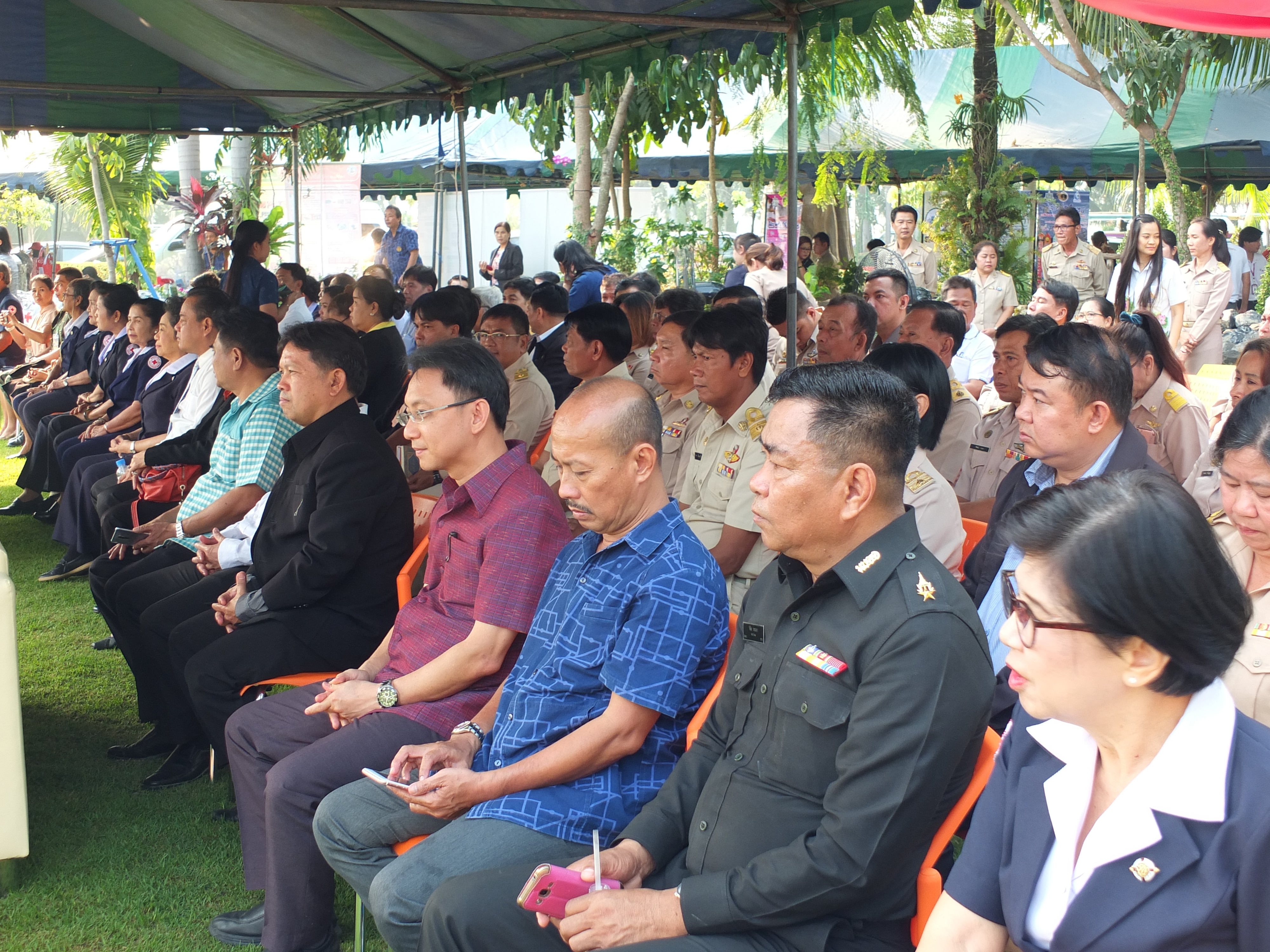 @ปทุมธานี “สพจ.ปทุมธานี ร่วมโครงการหน่วยบริการจังหวัดเคลื่อนที่ บำบัดทุกข์ บำรุงสุข สร้างรอยยิ้มให้ประชาชน”