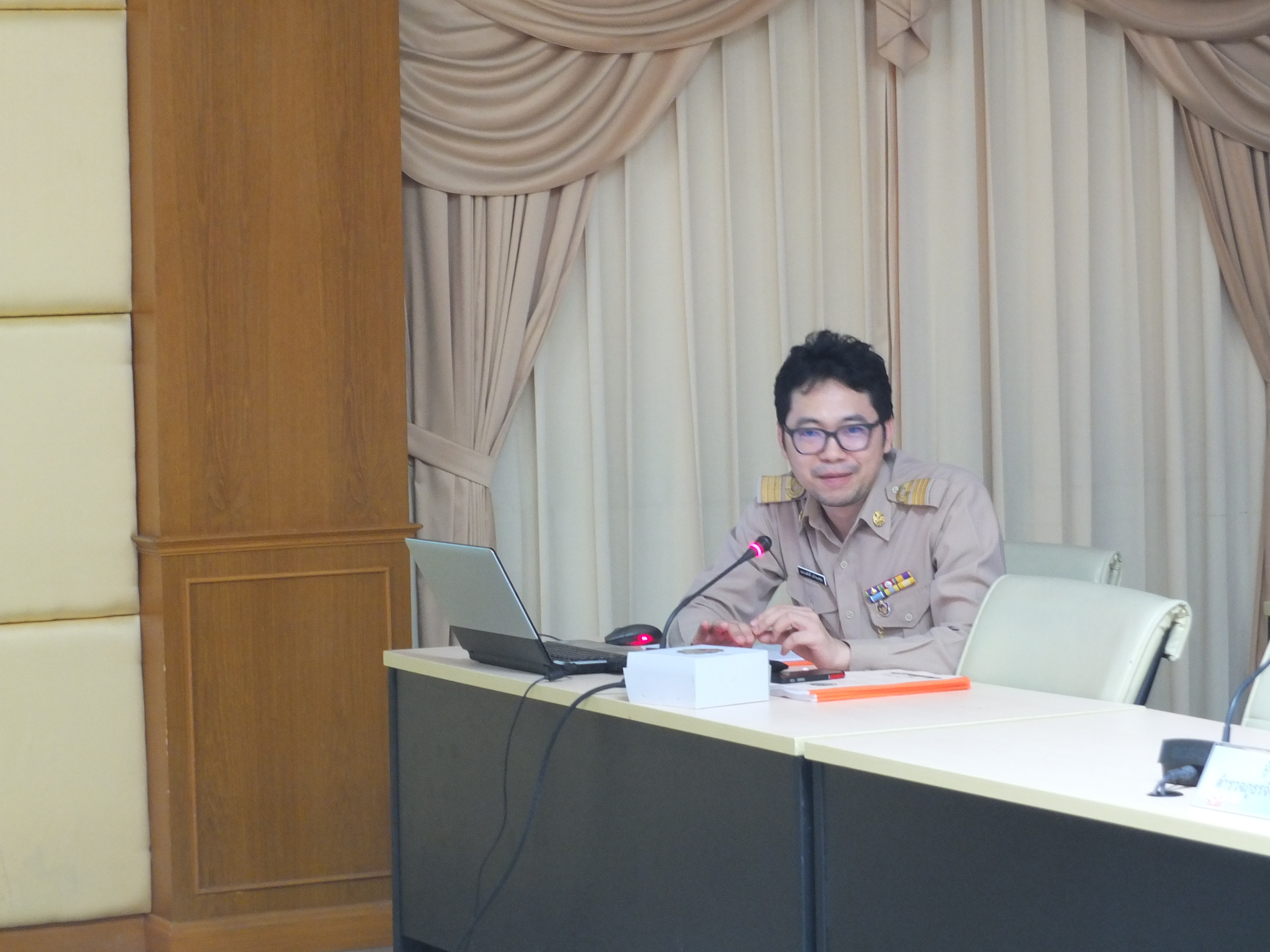 @ปทุมธานี “การประชุมคณะกรรมการบริหารกองทุนพัฒนาบทบาทสตรี ระดับจังหวัดปทุมธานี”