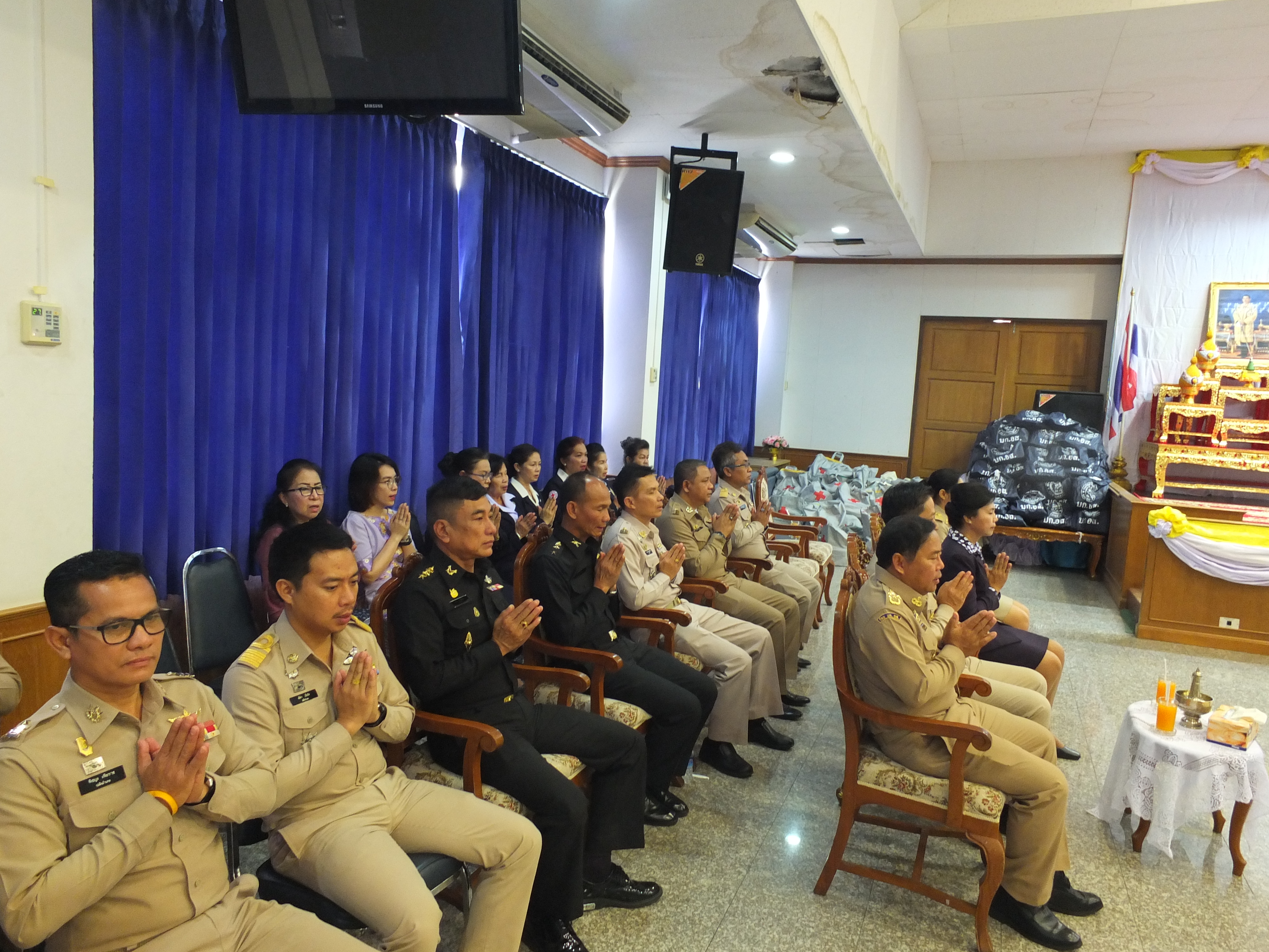 @ปทุมธานี “สำนักงานพัฒนาชุมชนจังหวัดปทุมธานี ร่วมกิจกรรมวันคล้ายวันสถาปนากองอาสารักษาดินแดน ประจำปี 2561”