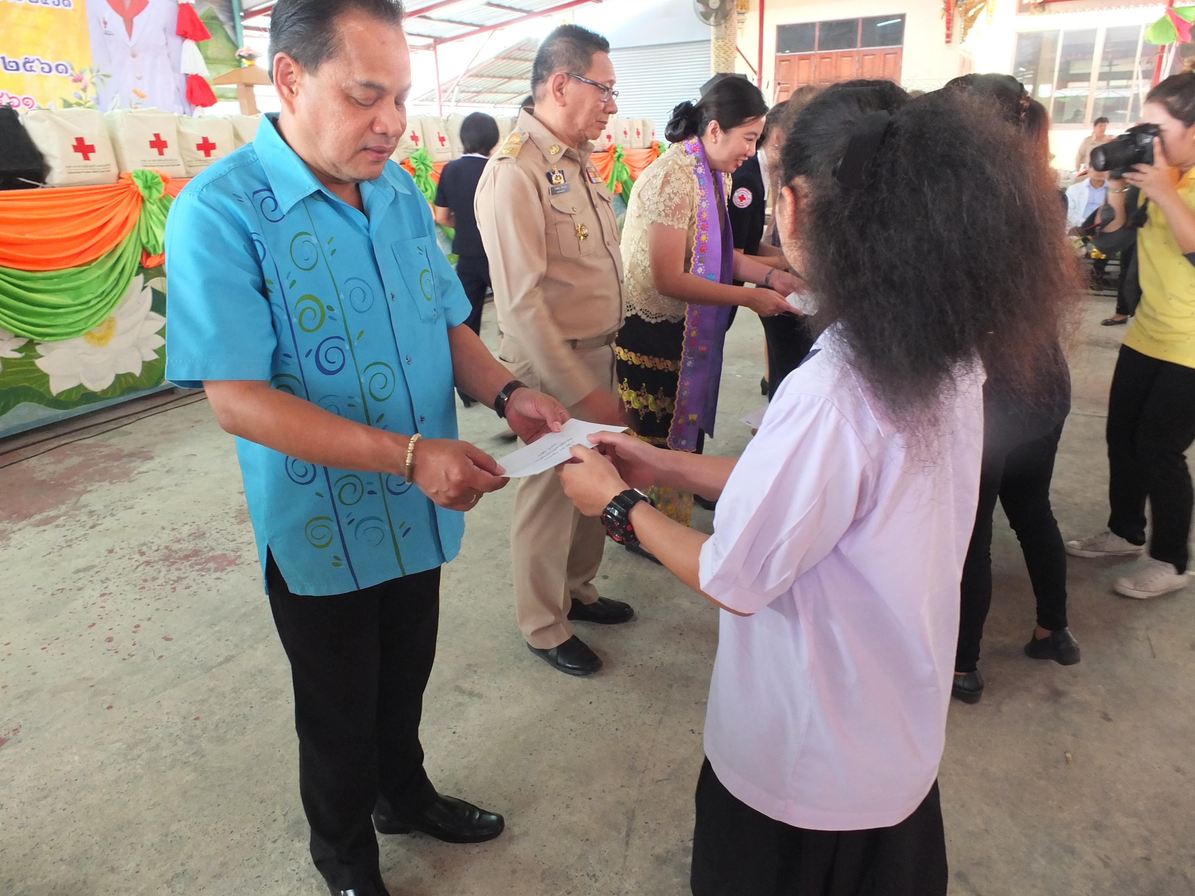 @ปทุมธานี “สพจ.ปทุมธานี ร่วมโครงการหน่วยบริการจังหวัดเคลื่อนที่ บำบัดทุกข์ บำรุงสุข สร้างรอยยิ้มให้ประชาชน อำเภอสามโคก”