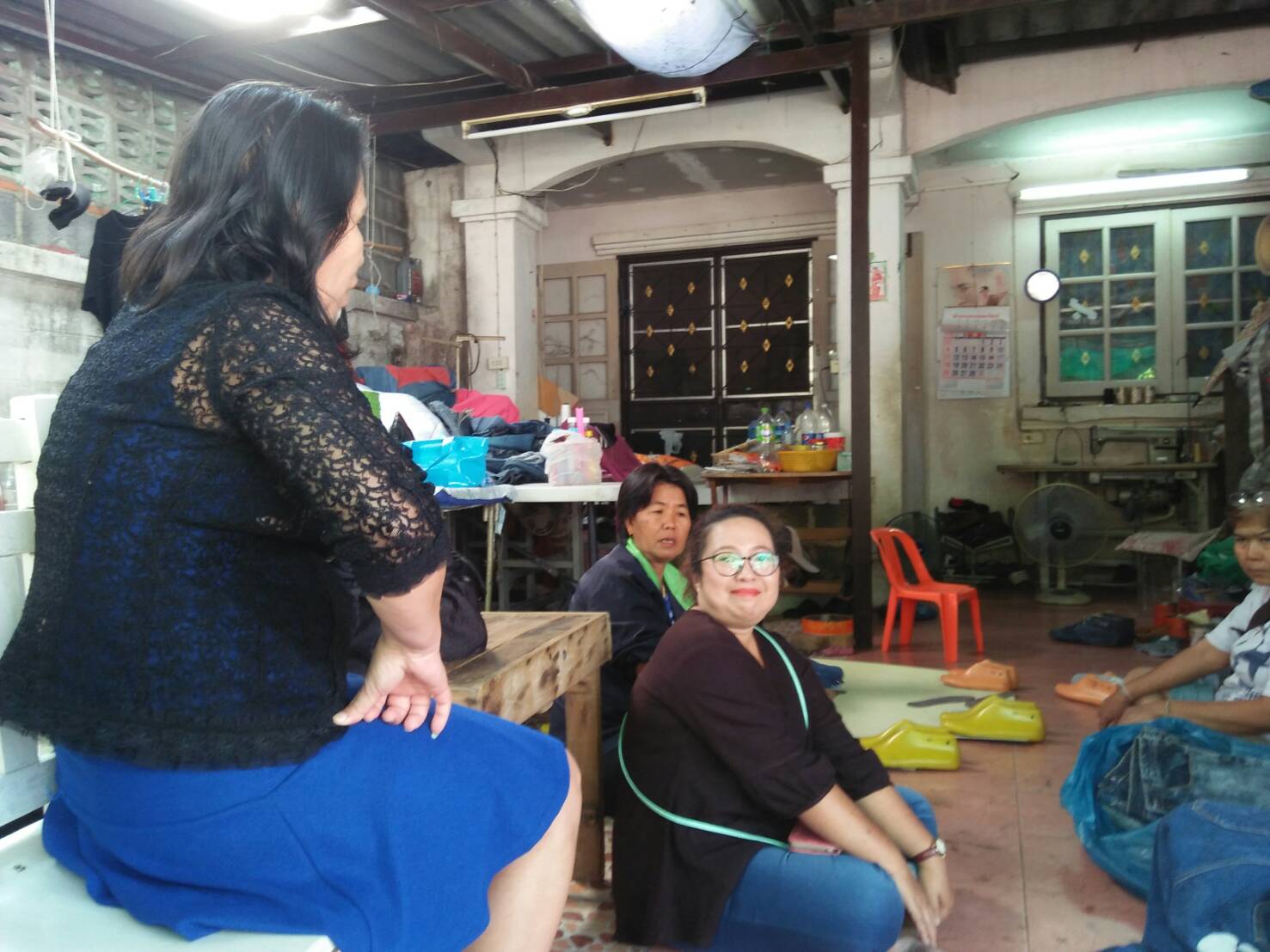 @ปทุมธานี “สำนักงานพัฒนาชุมชนจังหวัดปทุมธานี ติดตามและประเมินผล ให้คำปรึกษาผู้ผลิต ผู้ประกอบการ OTOP กลุ่มปรับตัวสู่การพัฒนา (กลุ่ม D) อำเภอสามโคก”