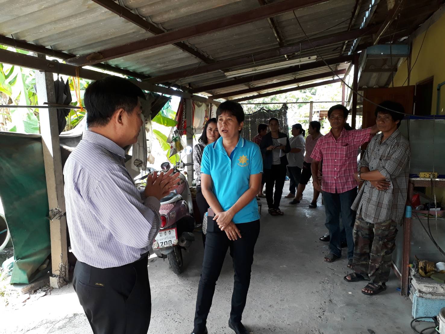 @ปทุมธานี “นายปรีชา กิตติสัตยกุล ผู้ตรวจราชการกรมการพัฒนาชุมชน เยี่ยมครัวเรือนเป้าหมาย ตามโครงการไทยนิยม ยั่งยืน ตำบลคลองห้า อำเภอคลองหลวง จังหวัดปทุมธานี”