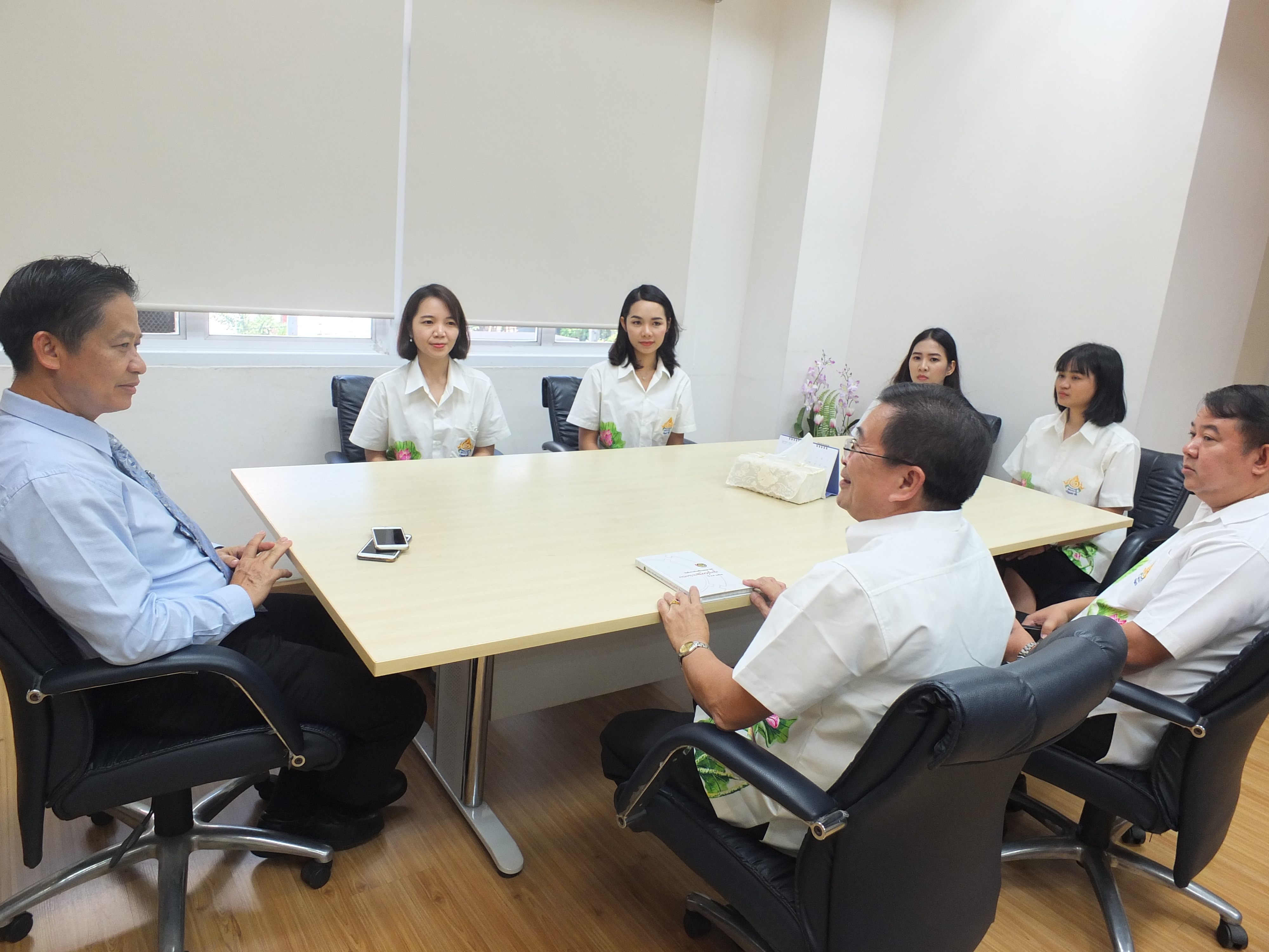 @ปทุมธานี “สำนักงานพัฒนาชุมชนจังหวัดปทุมธานี นำข้าราชการรายงานตัวต่อท่านรองผู้ว่าราชการจังหวัด”