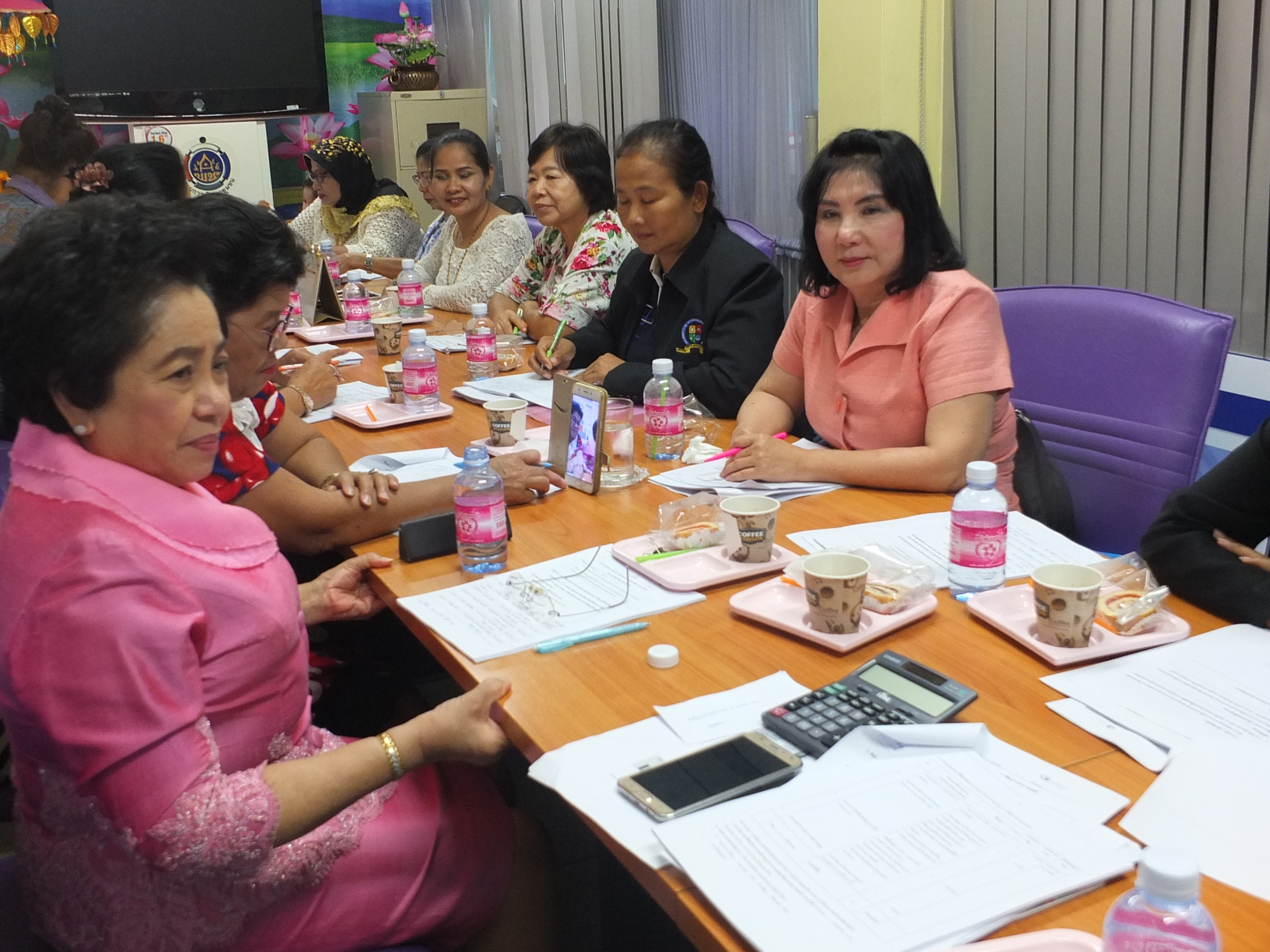 @ปทุมธานี “สำนักงานพัฒนาชุมชนจังหวัดปทุมธานี ประชุมคณะกรรมการพัฒนาสตรีจังหวัดปทุมธานี (กพสจ.) ครั้งที่ 4/2561”