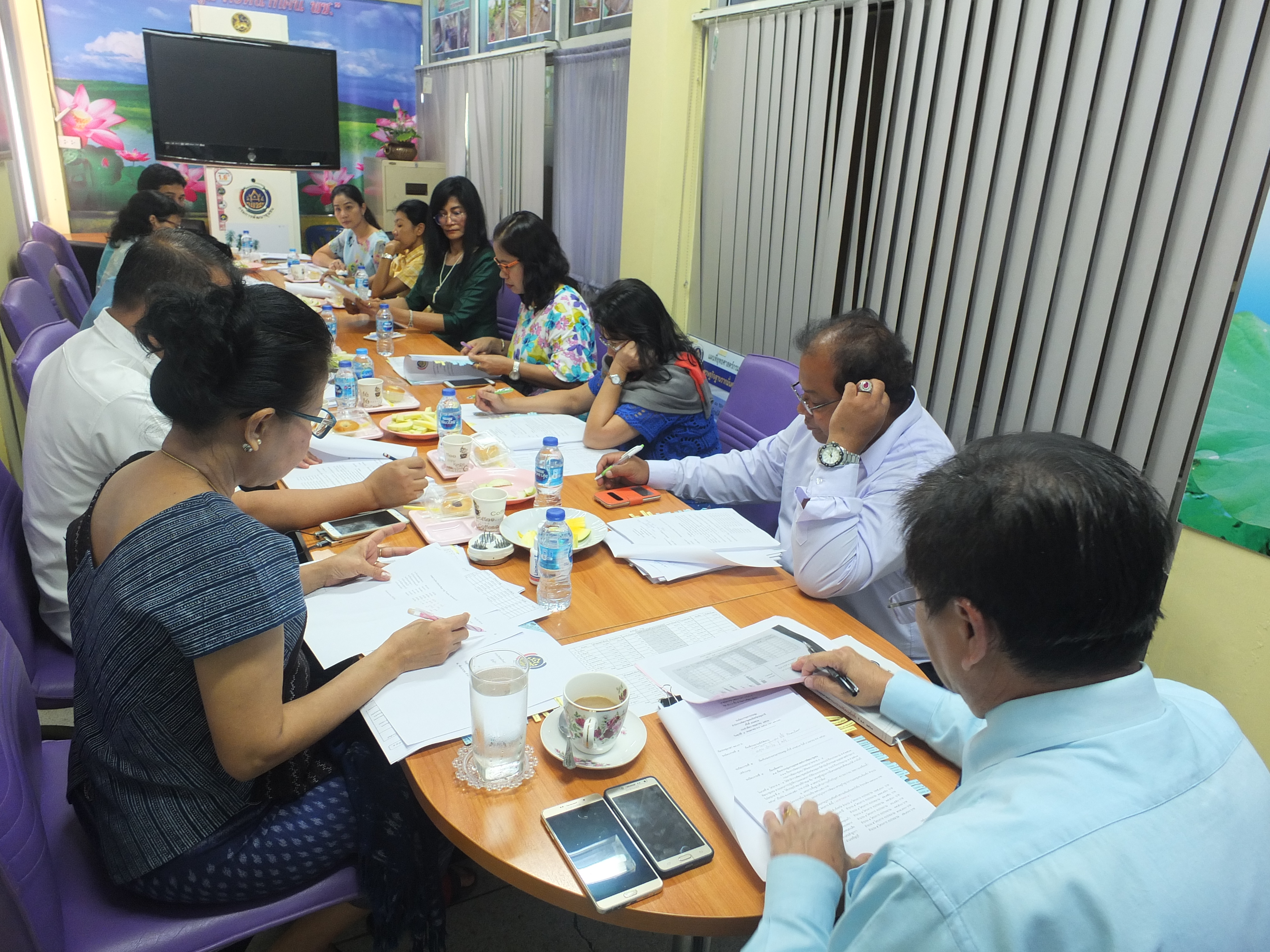 @ปทุมธานี “สพจ.ปทุมธานี ประชุมหัวหน้ากลุ่มงาน/ฝ่าย พัฒนาการอำเภอ ประจำเดือนพฤษภาคม 2561“