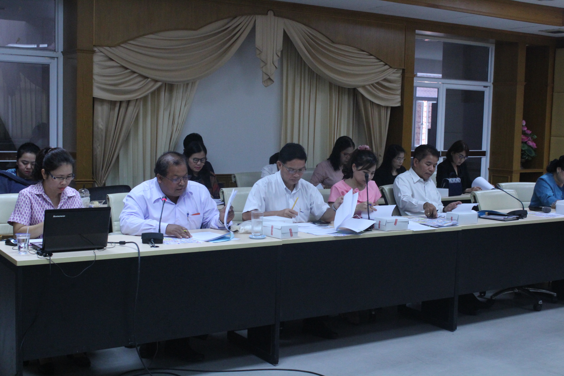 @ปทุมธานี “สำนักงานพัฒนาชุมชนจังหวัดปทุมธานี ประชุมคณะกรรมการประสานและขับเคลื่อนนโยบายสานพลังประชารัฐประจำจังหวัดปทุมธานี ครั้งที่ 5/2561”