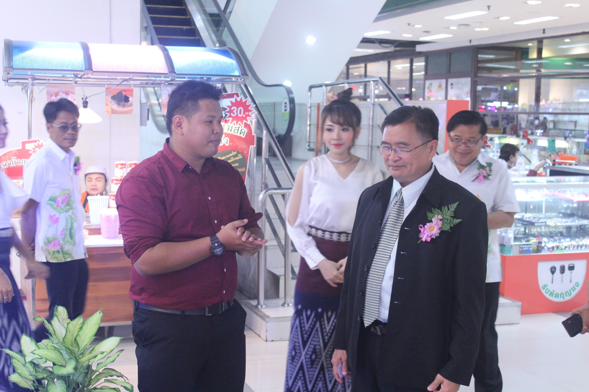 @ปทุมธานี “สพจ.ปทุมธานี เปิดงานท่องเที่ยววิถีชุมชนคนปทุมธานี ระหว่างวันที่ 6-10 มิถุนายน 2561”