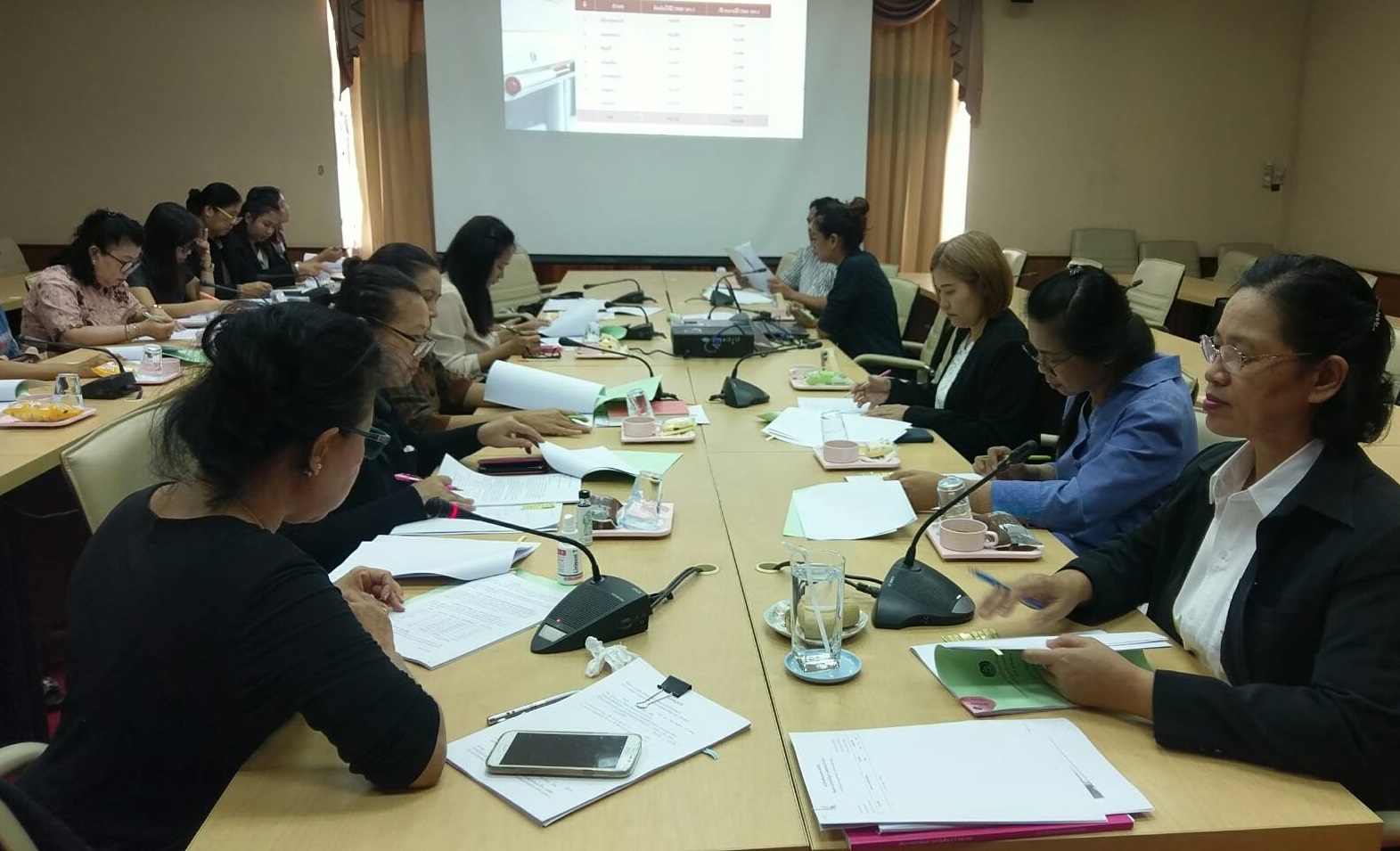 @ปทุมธานี “สพจ.ปทุมธานี นำเสนอผลการจัดเก็บและรับรองคุณภาพข้อมูล จปฐ. ระดับจังหวัด  ประจำปี 2561 จังหวัดปทุมธานี”