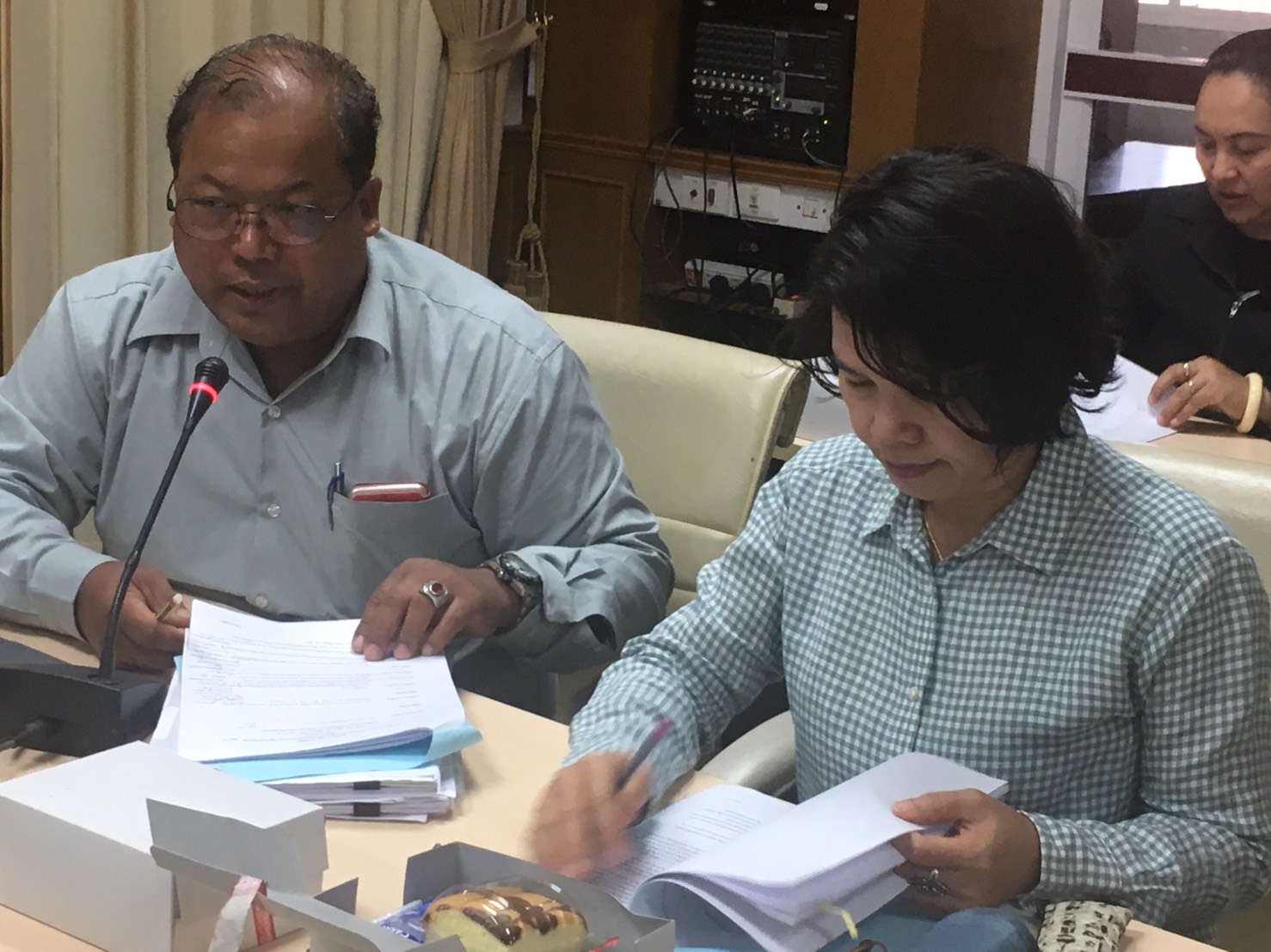 @ปทุมธานี “สำนักงานพัฒนาชุมชนจังหวัดปทุมธานี ประชุมคณะกรรมการประสานและขับเคลื่อนนโยบายสานพลังประชารัฐประจำจังหวัดปทุมธานี ครั้งที่ 6/2561”