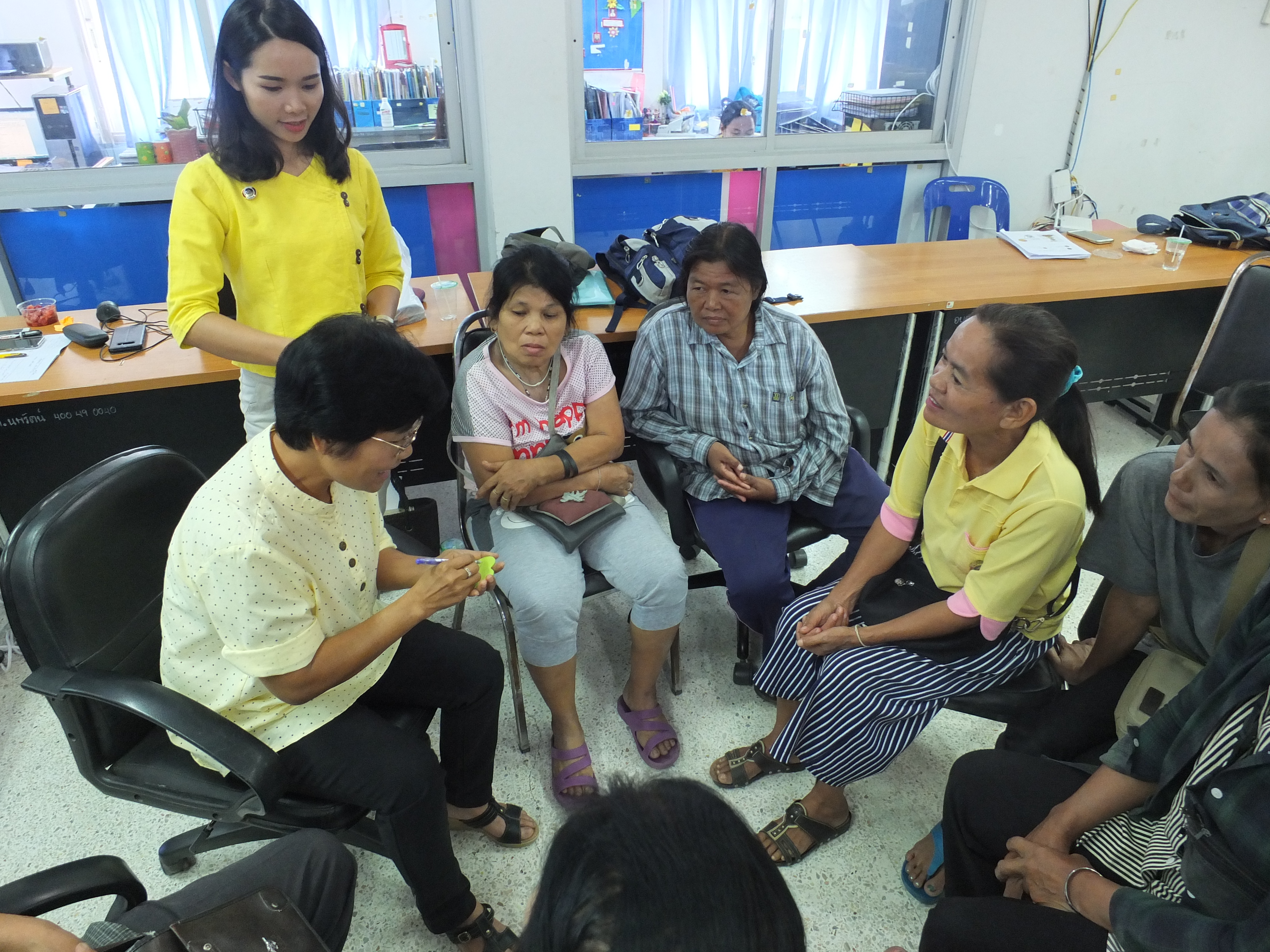 @ปทุมธานี “สพจ.ปทุมธานี ติดตามการดำเนินโครงการชุมชนท่องเที่ยว OTOP นวัตวิถี ในกิจกรรมการอบรมเชิงปฏิบัติการแกนนำชุมชน เพื่อค้นหาอัตลักษณ์ ภูมิปัญญา และเสน่ห์ชุมชน เพื่อยกระดับการท่องเที่ยว “