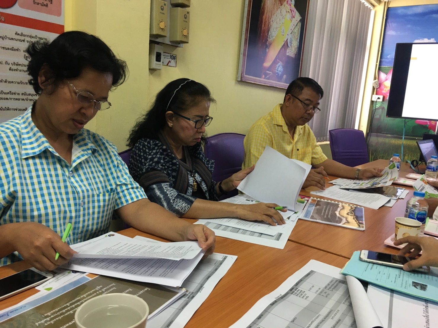 @ปทุมธานี “สพจ.ปทุมธานี ติดตามและวางแผนการดำเนินงานการดำเนินโครงการชุมชนท่องเที่ยว OTOP นวัตวิถี ในกิจกรรมส่งเสริมการตลาดชุมชนท่องเที่ยว”