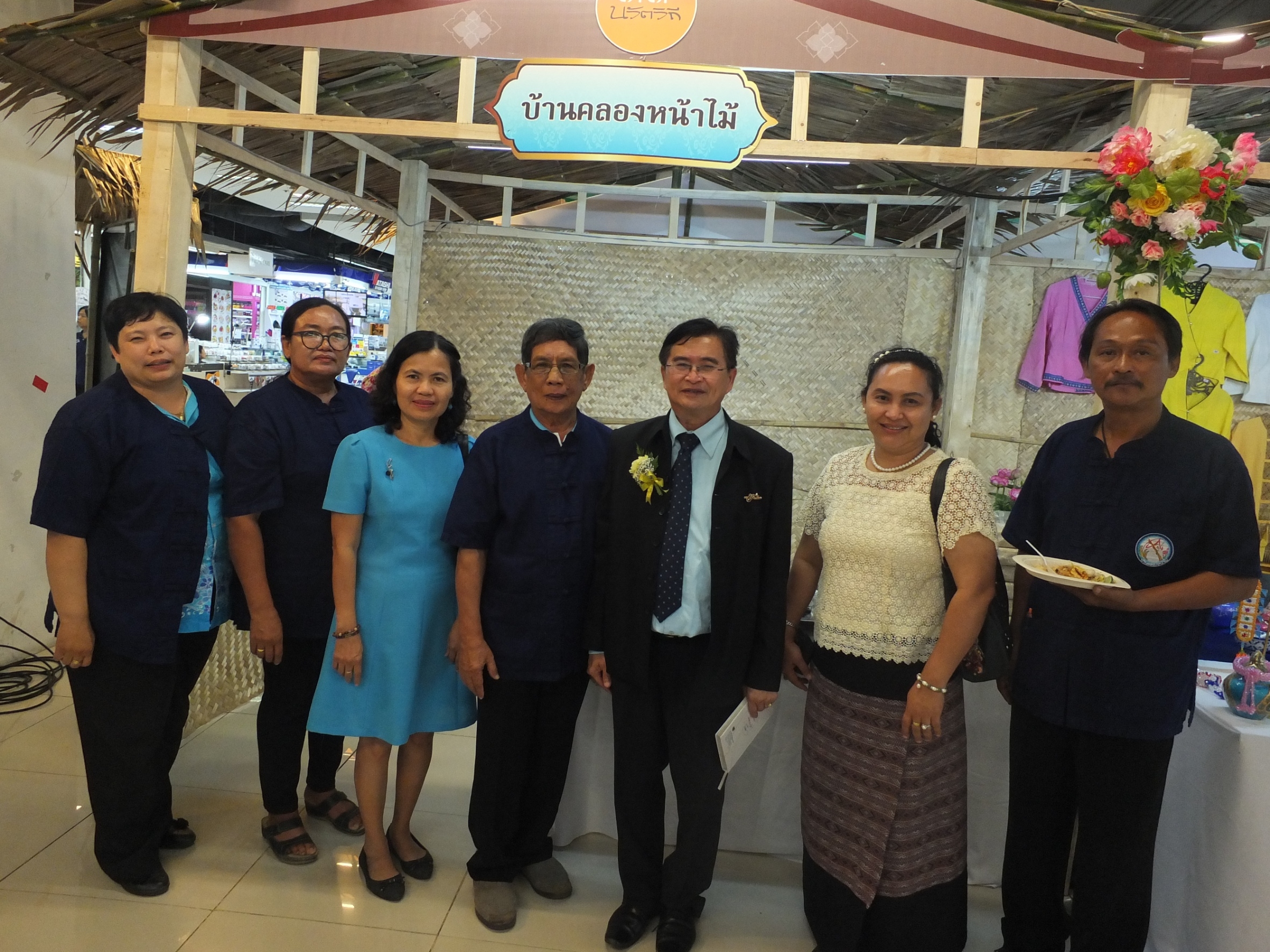 @ปทุมธานี “ปทุมธานี เปิดงานมหกรรมรวมพล ชุมชนท่องเที่ยว OTOP นวัตวิถี จังหวัดปทุมธานี”