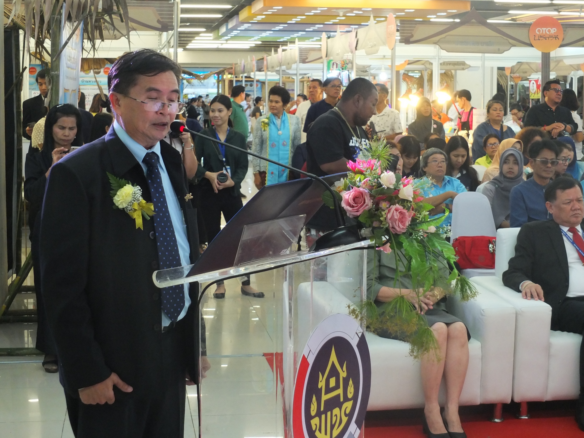 @ปทุมธานี “ปทุมธานี เปิดงานมหกรรมรวมพล ชุมชนท่องเที่ยว OTOP นวัตวิถี จังหวัดปทุมธานี”