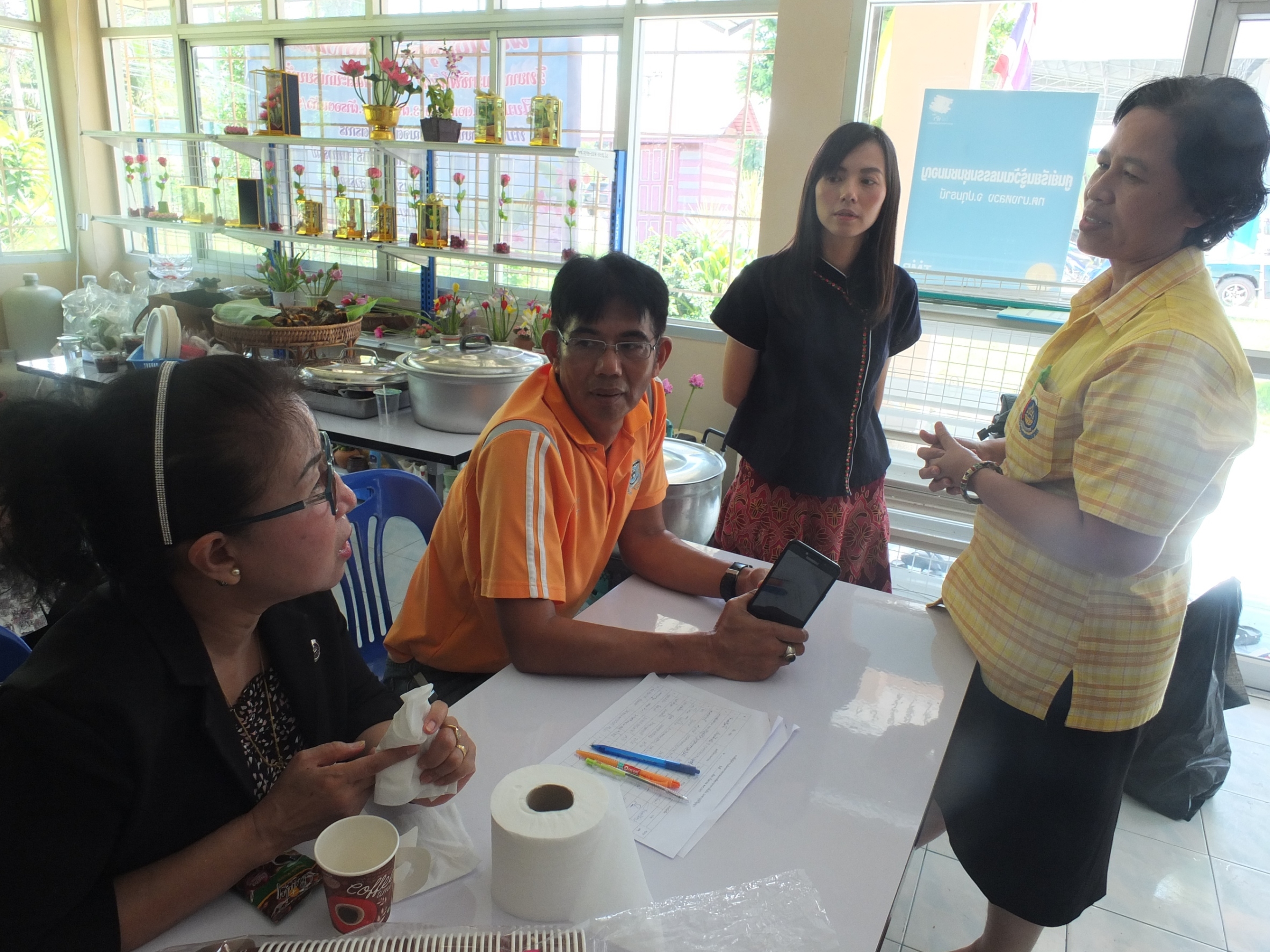 @ปทุมธานี “สพจ.ปทุมธานี ลงพื้นที่ติดตามการดำเนินโครงการชุมชนท่องเที่ยว OTOP นวัตวิถี  ในกิจกรรมอบรมและพัฒนาอาหารพื้นถิ่น (อาหารภูมิปัญญา)”
