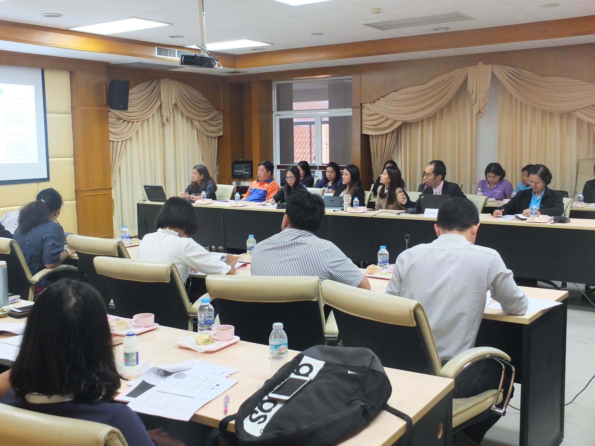 @ปทุมธานี “ประชุมคณะทำงานบริหารจัดเก็บข้อมูลความจำเป็นพื้นฐาน(จปฐ.) และข้อมูลพื้นฐานระดับหมู่บ้าน กชช. 2ค ระดับจังหวัด ประจำปี 2562”