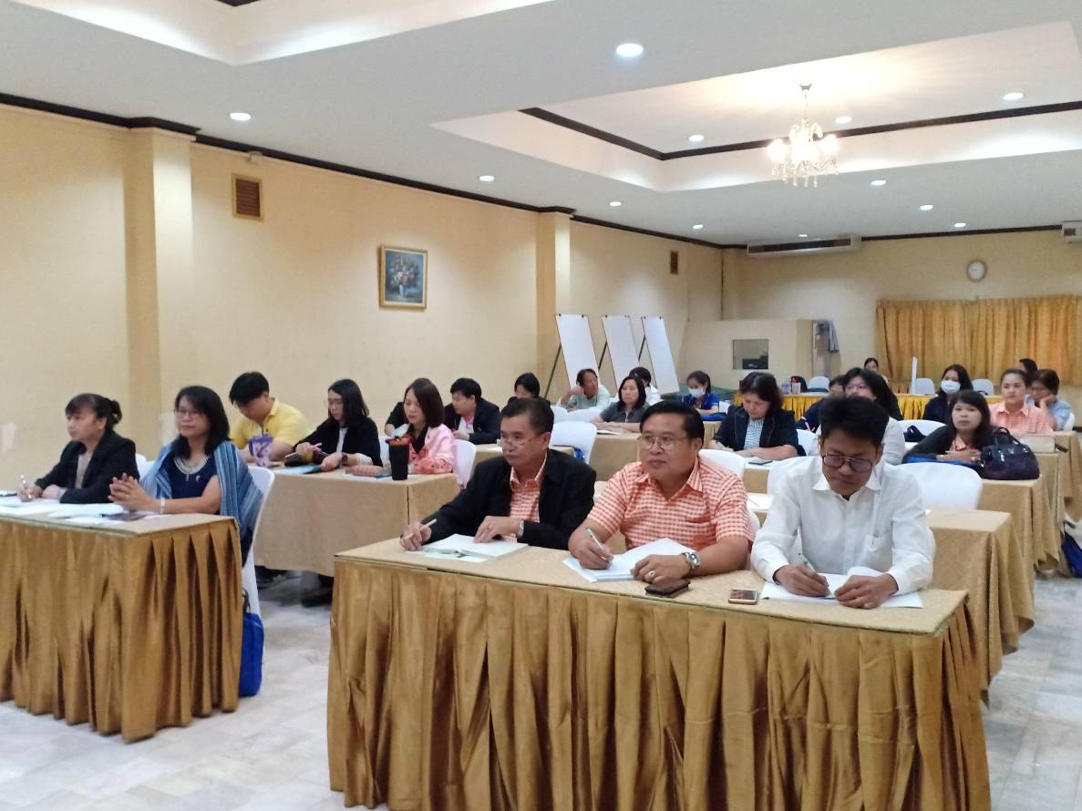 @ปทุมธานี “สพจ.ปทุมธานี ดำเนินโครงการเพิ่มประสิทธิภาพการดำเนินงานกองทุนพัฒนาบทบาทสตรีแก่เจ้าหน้าที่พัฒนาชุมชน”