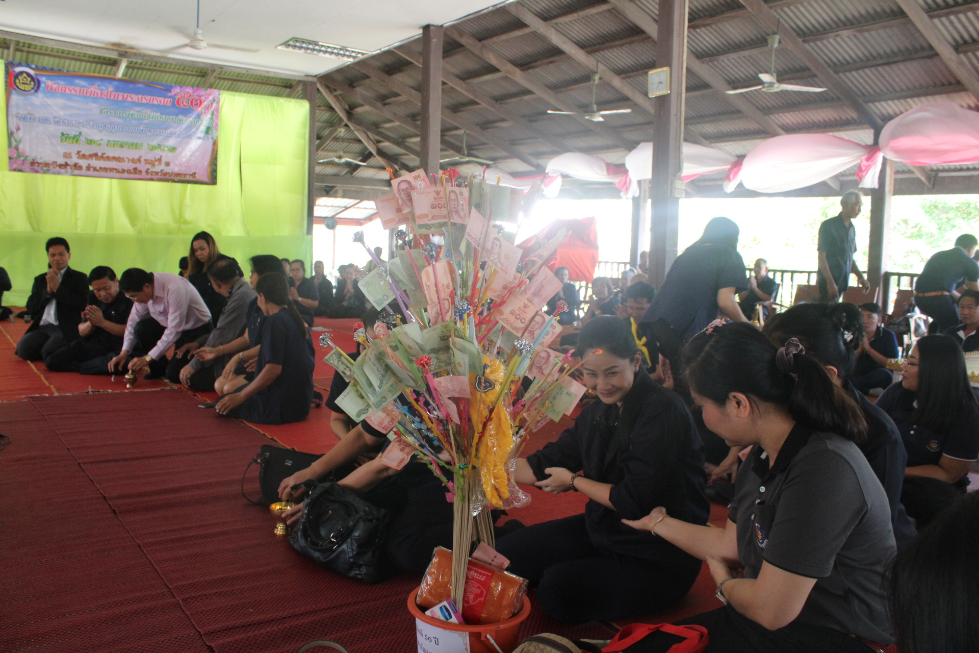 ชมรมผู้นำอาสาพัฒนาชุมชน (อช) จังหวัดปทุมธานี จัดกิจกรรมวันอาสาพัฒนาชุมชน ครบรอบ 50 ปี