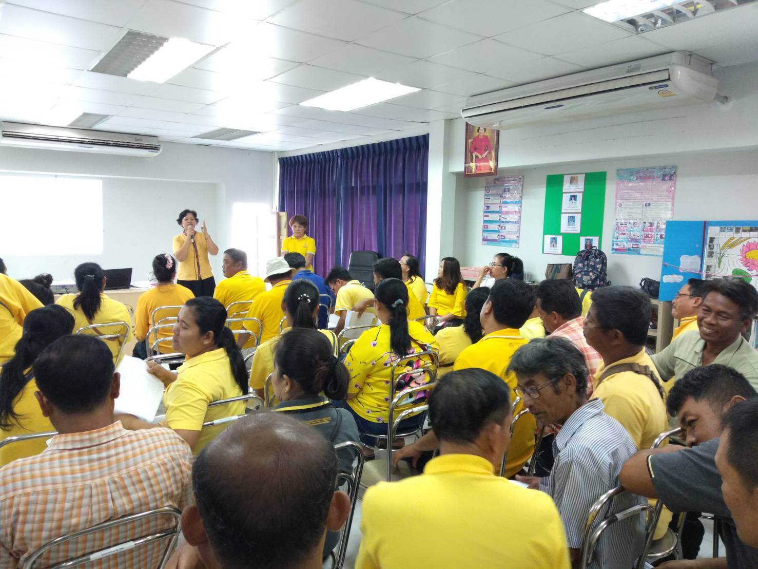 @ปทุมธานี “จังหวัดปทุมธานี ดำเนินการตรวจสอบคุณภาพการจัดเก็บข้อมูลความจำเป็นพื้นฐาน (จปฐ.) ตำบลคลองสี่ อำเภอคลองหลวง”