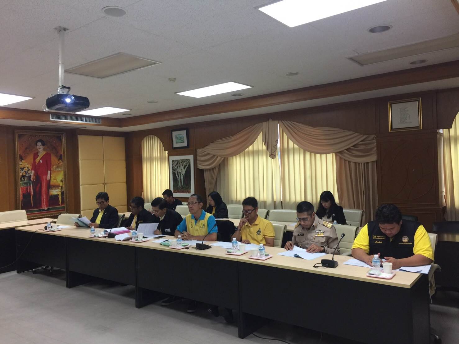 @ปทุมธานี “จังหวัดปทุมธานี ดำเนินการประชุมคณะกรรมการประสานและขับเคลื่อนนโยบายสานพลังประชารัฐ ประจำจังหวัดปทุมธานี ครั้งที่ 4/2562”