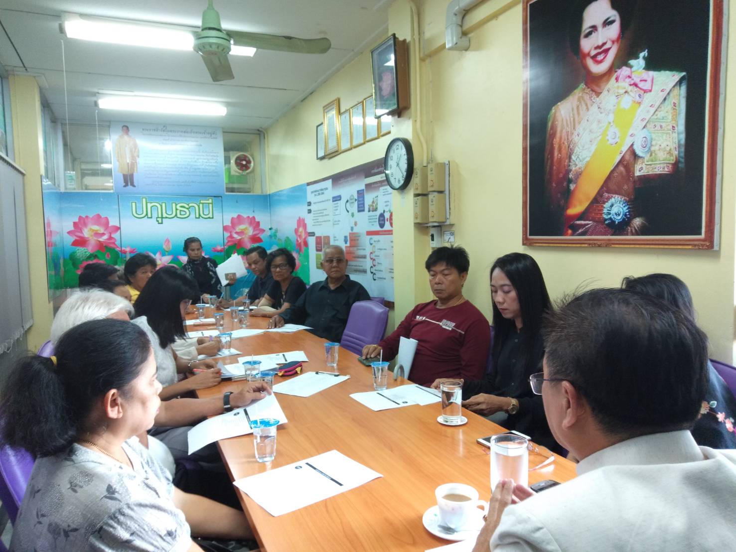 @ปทุมธานี “สพจ.ปทุมธานี ประชุมผู้ผลิต ผู้ประกอบการ จำหน่ายผลิตภัณฑ์ งาน OTOP Midyear 2019”