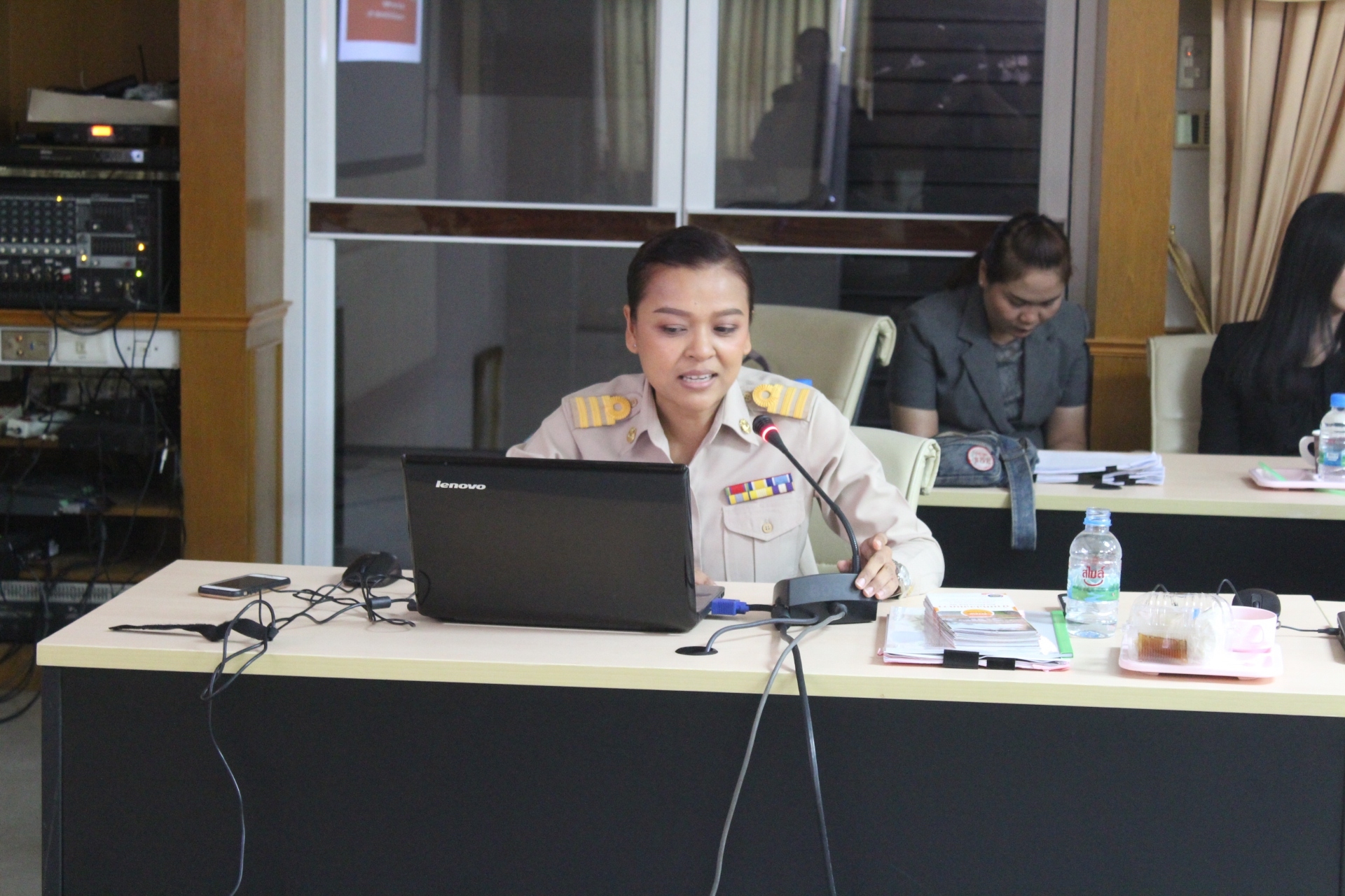 @ปทุมธานี ““ผู้ตรวจราชการกรมการพัฒนาชุมชน พร้อมคณะ ตรวจติดตามการดำเนินงานและพิจารณาคัดเลือกข้าราชการดีเด่นและหน่วยงานพัฒนาชุมชนใสสะอาด ประจำปี 2562”