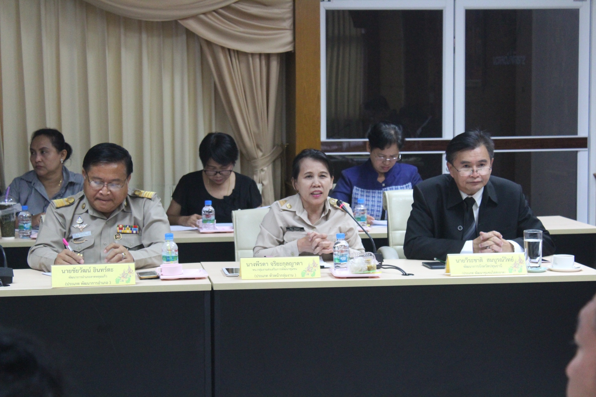 @ปทุมธานี ““ผู้ตรวจราชการกรมการพัฒนาชุมชน พร้อมคณะ ตรวจติดตามการดำเนินงานและพิจารณาคัดเลือกข้าราชการดีเด่นและหน่วยงานพัฒนาชุมชนใสสะอาด ประจำปี 2562”