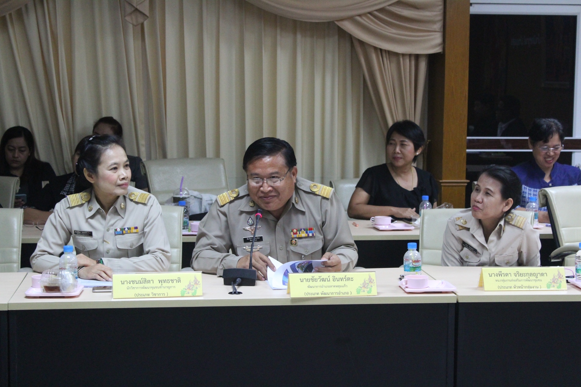 @ปทุมธานี ““ผู้ตรวจราชการกรมการพัฒนาชุมชน พร้อมคณะ ตรวจติดตามการดำเนินงานและพิจารณาคัดเลือกข้าราชการดีเด่นและหน่วยงานพัฒนาชุมชนใสสะอาด ประจำปี 2562”