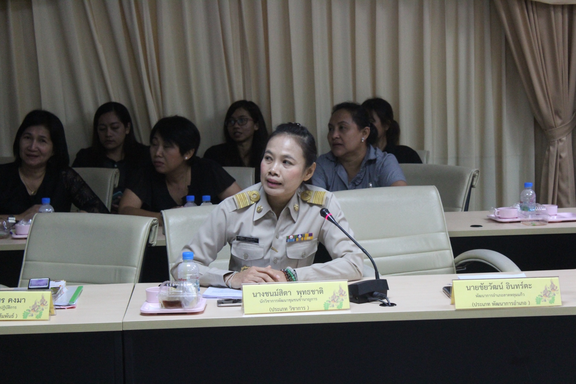 @ปทุมธานี ““ผู้ตรวจราชการกรมการพัฒนาชุมชน พร้อมคณะ ตรวจติดตามการดำเนินงานและพิจารณาคัดเลือกข้าราชการดีเด่นและหน่วยงานพัฒนาชุมชนใสสะอาด ประจำปี 2562”