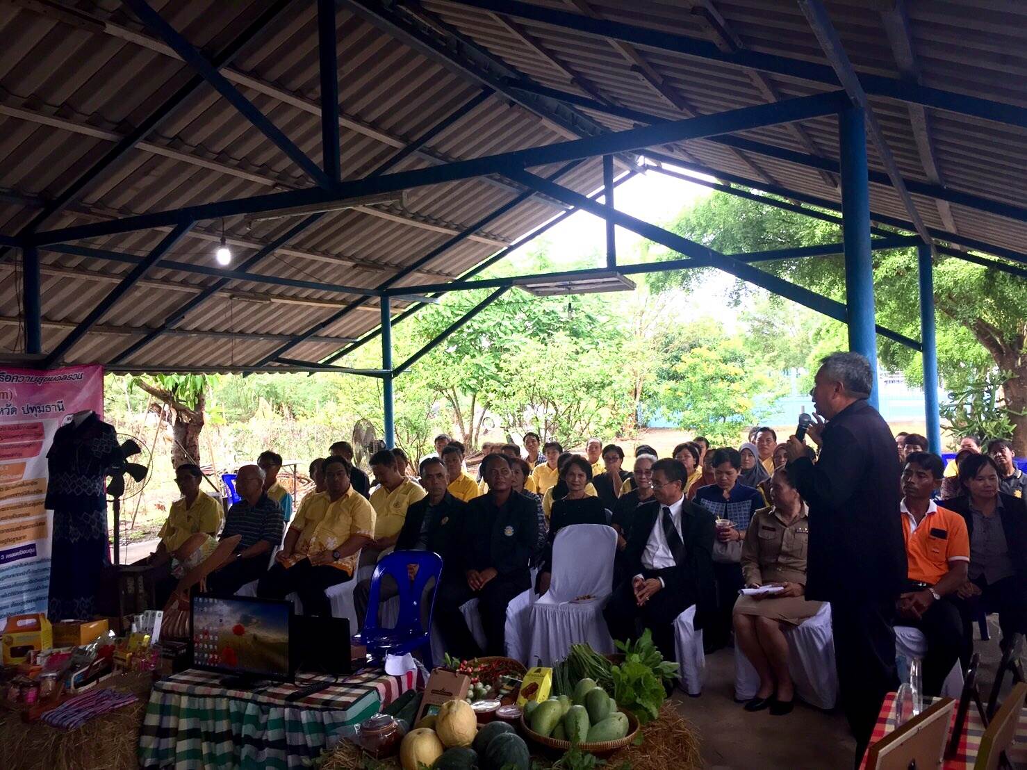 @ปทุมธานี “ผู้ตรวจราชการกรมการพัฒนาชุมชน ดำเนินการคัดเลือกข้าราชการดีเด่น กรมการพัฒนาชุมชน ประจำปี 2562 ประเภทพัฒนากรขวัญใจชุมชน จังหวัดปทุมธานี”