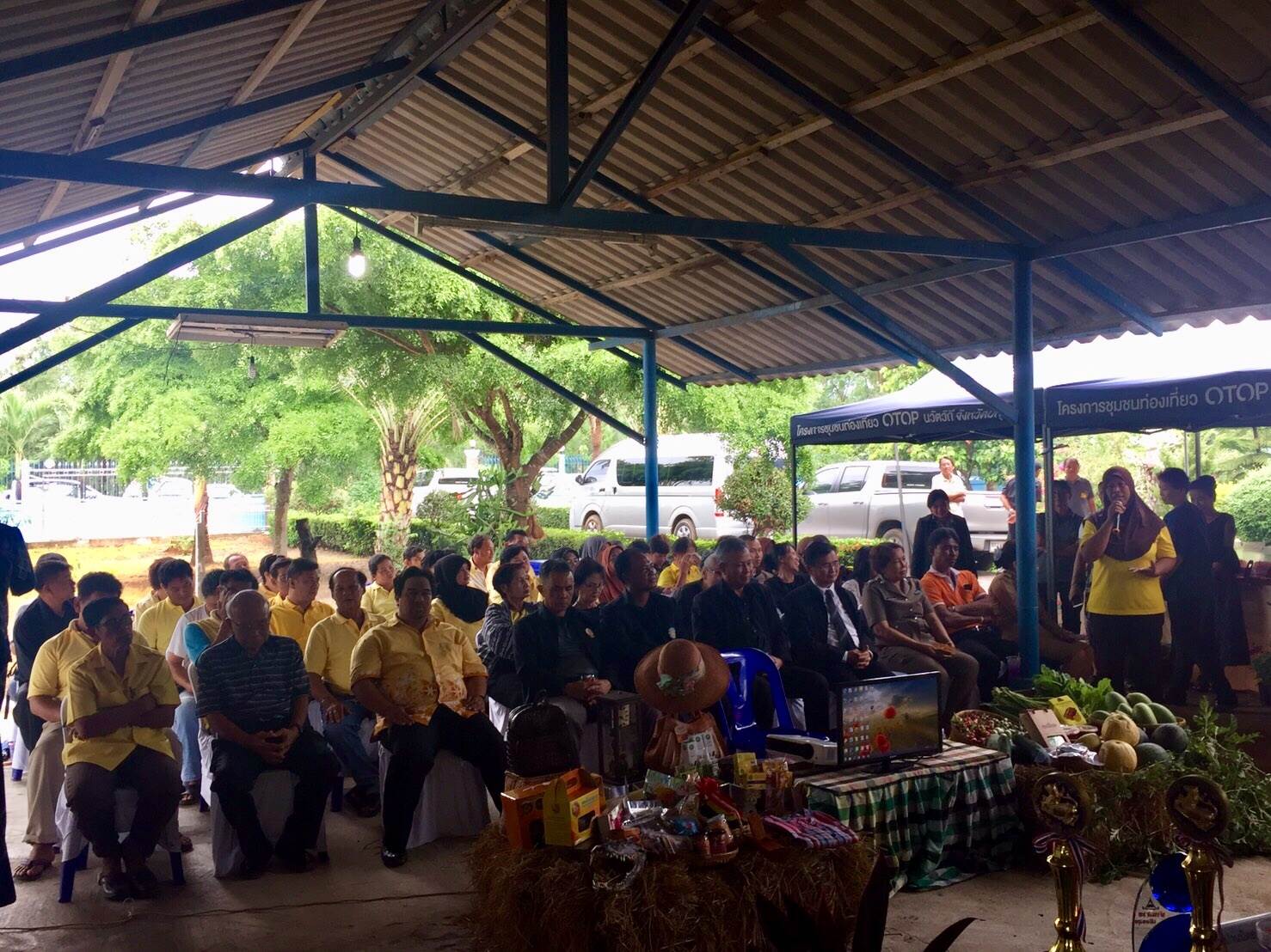 @ปทุมธานี “ผู้ตรวจราชการกรมการพัฒนาชุมชน ดำเนินการคัดเลือกข้าราชการดีเด่น กรมการพัฒนาชุมชน ประจำปี 2562 ประเภทพัฒนากรขวัญใจชุมชน จังหวัดปทุมธานี”