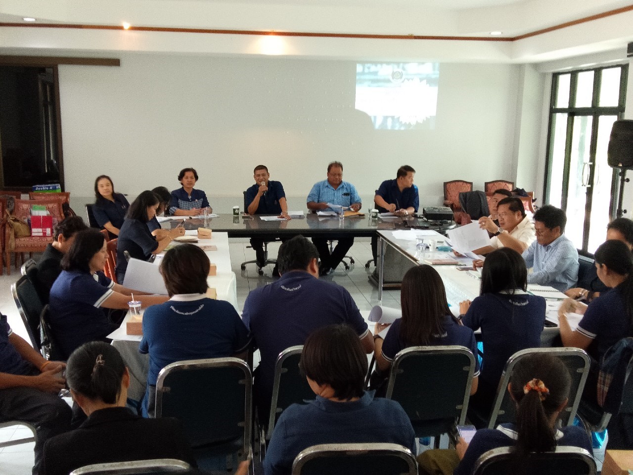 @ปทุมธานี ถิ่นบัวหลวง@ “ประชุม กลุ่ม/ฝ่าย พัฒนาการอำเภอและจนท.พช.ทุกท่าน”