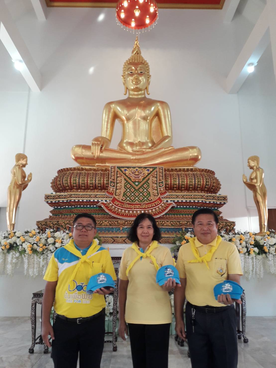 @)ปทุมธานี ถิ่นวันหลวง@”นายพงษ์เทพ  รุ่งเรือง  พัฒนาการจังหวัดปทุมธานี  และผู้นำอาสาพัฒนาชุมชน  คณะก รรมการพัฒนาสตรี  ร่วมกิจกรรม”จิตอาสาทำความดี ด้วยหัวใจ”  ณ  วัดบุญบางสิงห์   อ.เมืองปทุมธานี”