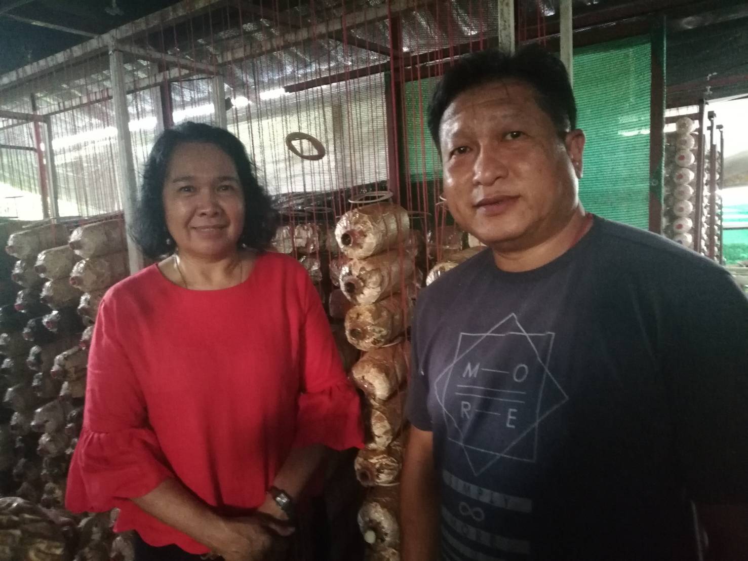 @ปทุมธานี ถิ่นบัวหลวง@”ตรวจเยี่ยมกลุ่มวิสาหกิจชุมชนฟาร์มเห็ดกลางบ้าน อ.เมืองปทมุธานี”