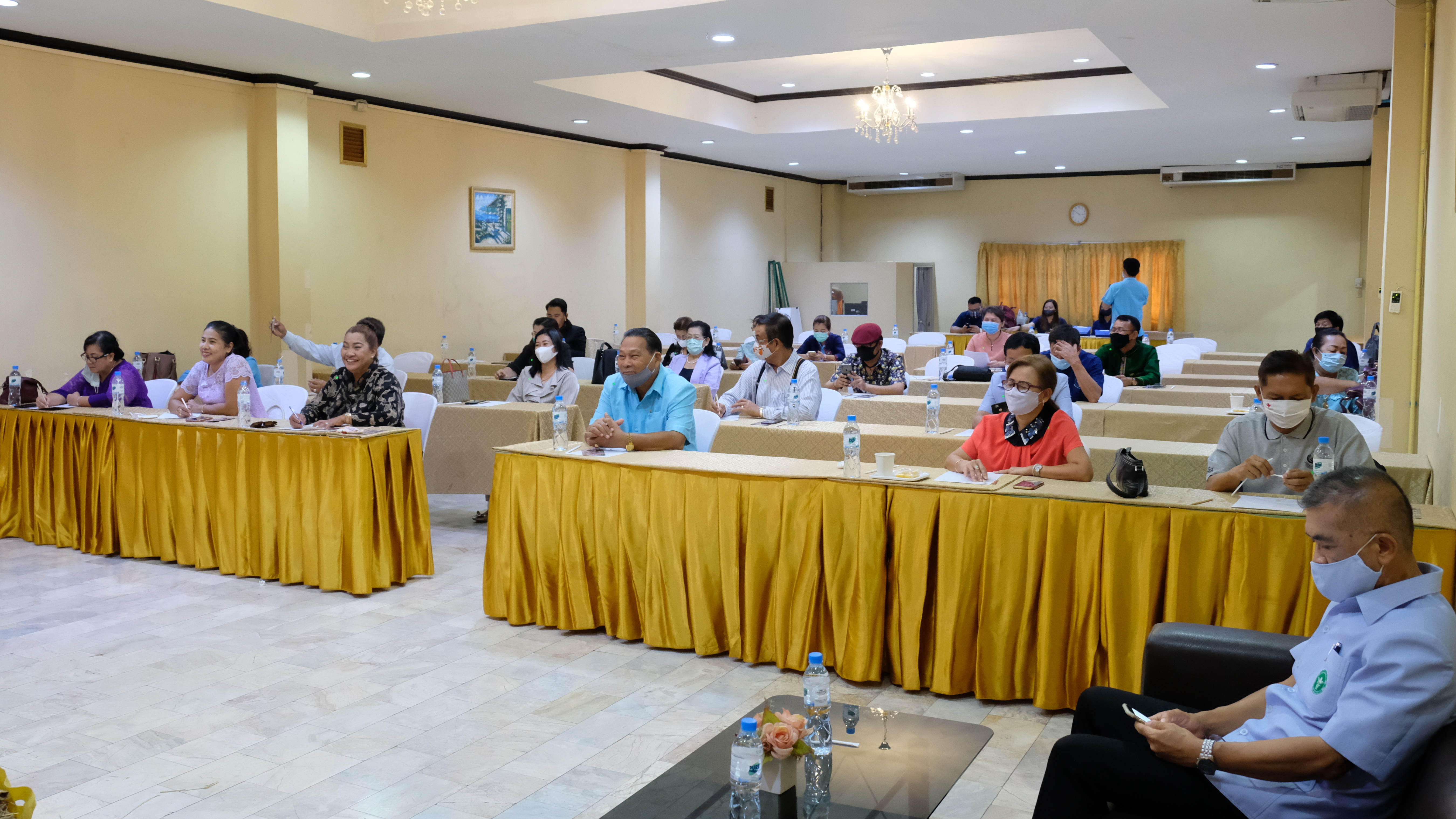 “@ปทุมธานี ถิ่นบัวหลวง”นายพงษ์เทพ รุ่งเรือง พัฒนาการจังหวัดปทุมธานี ร่วมลงนามบันทึกข้อตกลงว่าด้วยการประสานความร่วมมือการสร้างรายได้จากกิจกรรมอาหารปลอดภัย