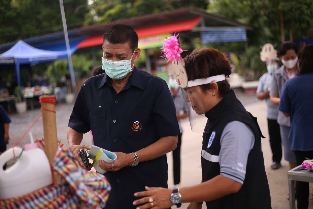 @ปทุมธานี “จังหวัดปทุมธานี ดำเนินการคัดเลือกหมู่บ้านเศรษฐกิจพอเพียง “อยู่เย็น เป็นสุข” และผู้นำกิจกรรมพัฒนาชุมชนดีเด่น ระดับจังหวัด ประจำปี 2563”
