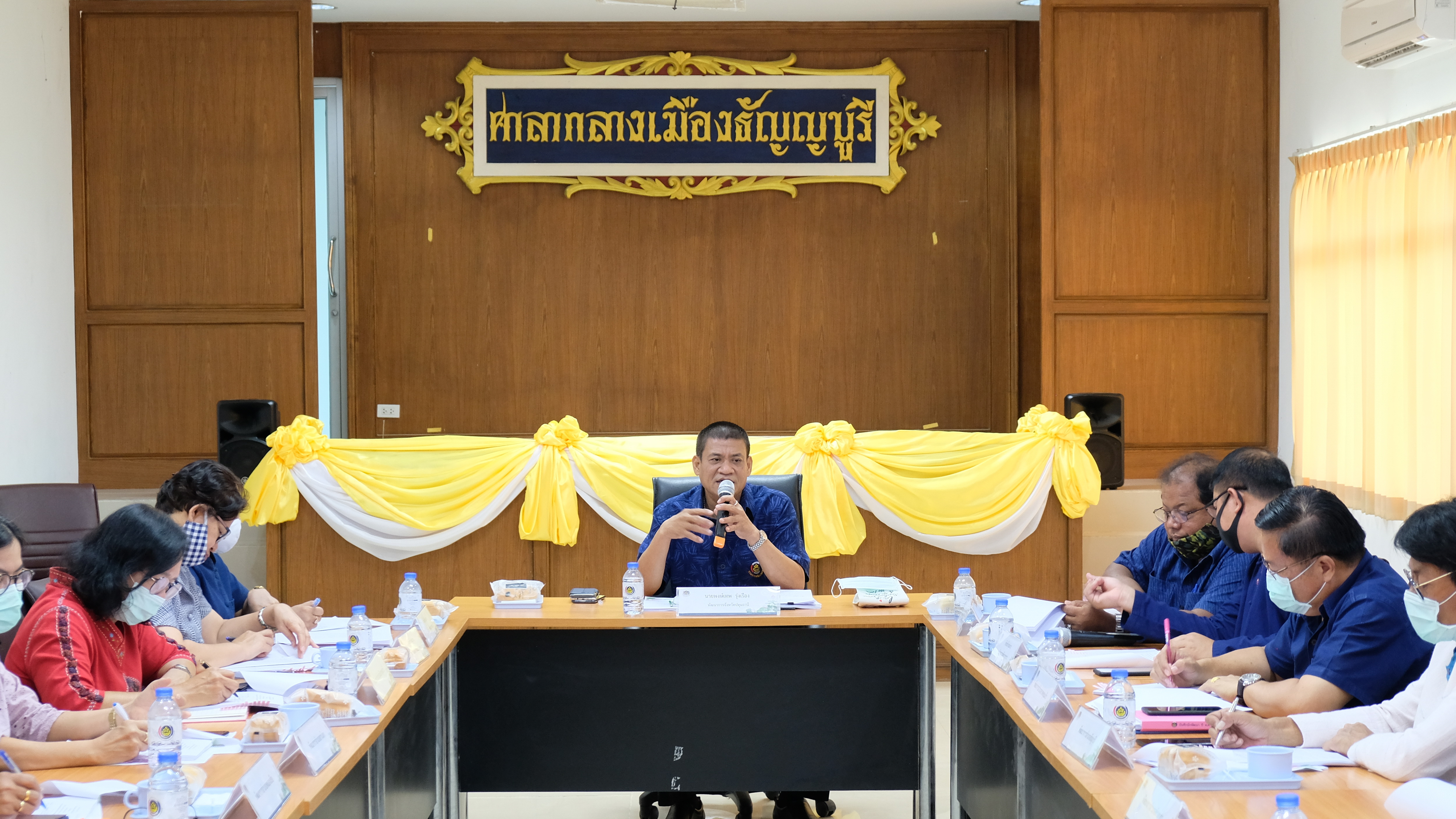 “@ปทุมธานี ถิ่นบัวหลวง” นายพงษ์เทพ รุ่งเรือง พัฒนาการจังหวัดปทุมธานีเป็นประธานการประชุมประจำเดือนมิถุนายน พ.ศ.๒๕๖๓