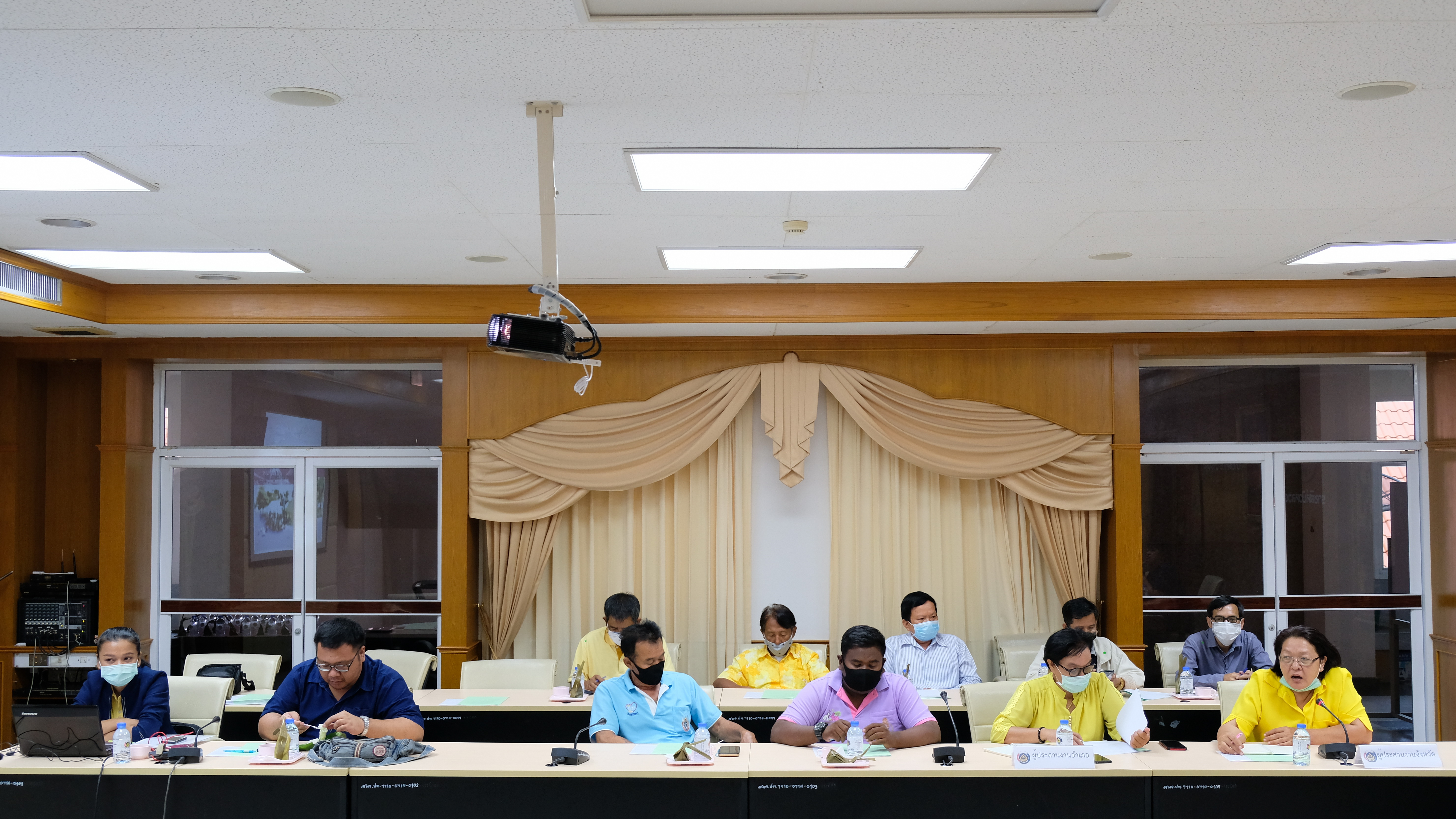 @ปทุมธานี ถิ่นบัวหลวง “ประชุมการจัดเก็บข้อมูลความจำเป็นพื้นฐาน (จปฐ.) ด้วยเครื่องมืออิเล็กทรอนิกส์ ปี ๒๕๖๓”