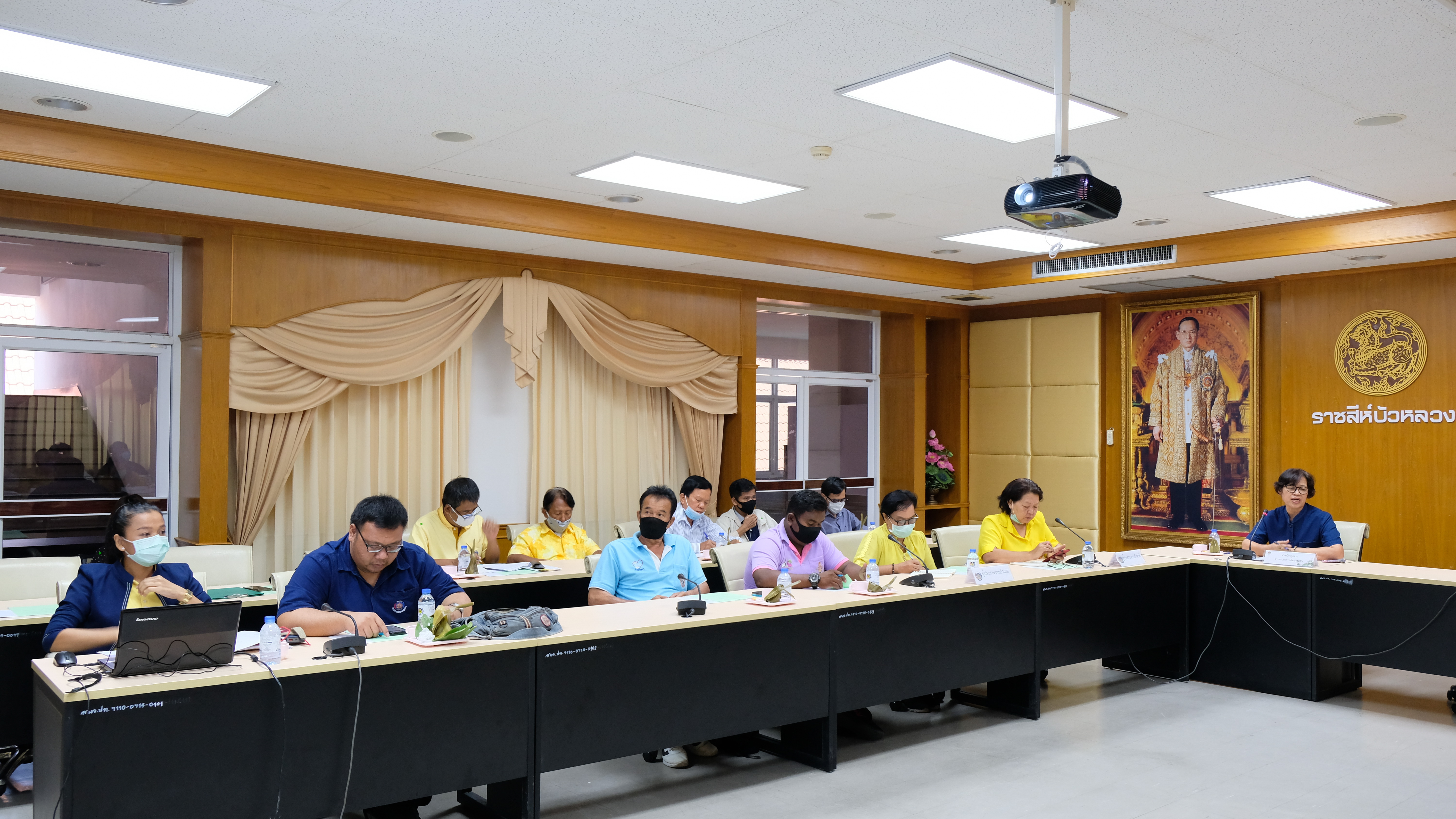 @ปทุมธานี ถิ่นบัวหลวง “ประชุมการจัดเก็บข้อมูลความจำเป็นพื้นฐาน (จปฐ.) ด้วยเครื่องมืออิเล็กทรอนิกส์ ปี ๒๕๖๓”