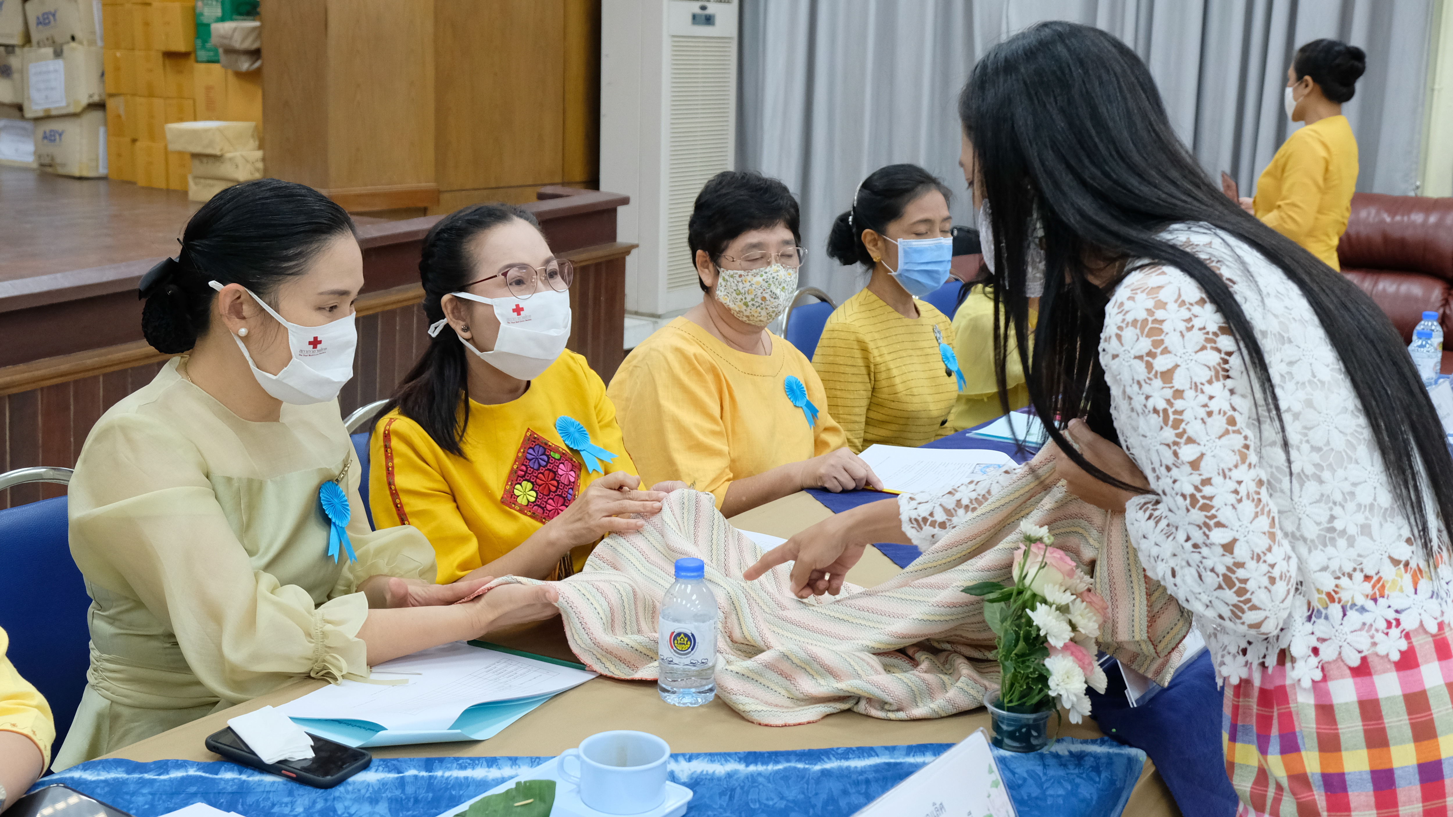 @ปทุมธานี ถิ่นบัวหลวง “โครงการประกวดผ้าจังหวัดปทุมธานีและผ้าพื้นถิ่น”