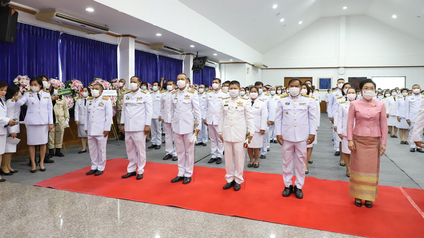 @ปทุมธานี ถิ่นบัวหลวง “พช.ปทุมธานี ร่วมพิธีวางพวงมาลาและถวายบังคม เบื้องหน้าพระบรมฉายาลักษณ์ เนื่องในวันคล้ายวันสวรรคต รัชกาลที่ ๕”