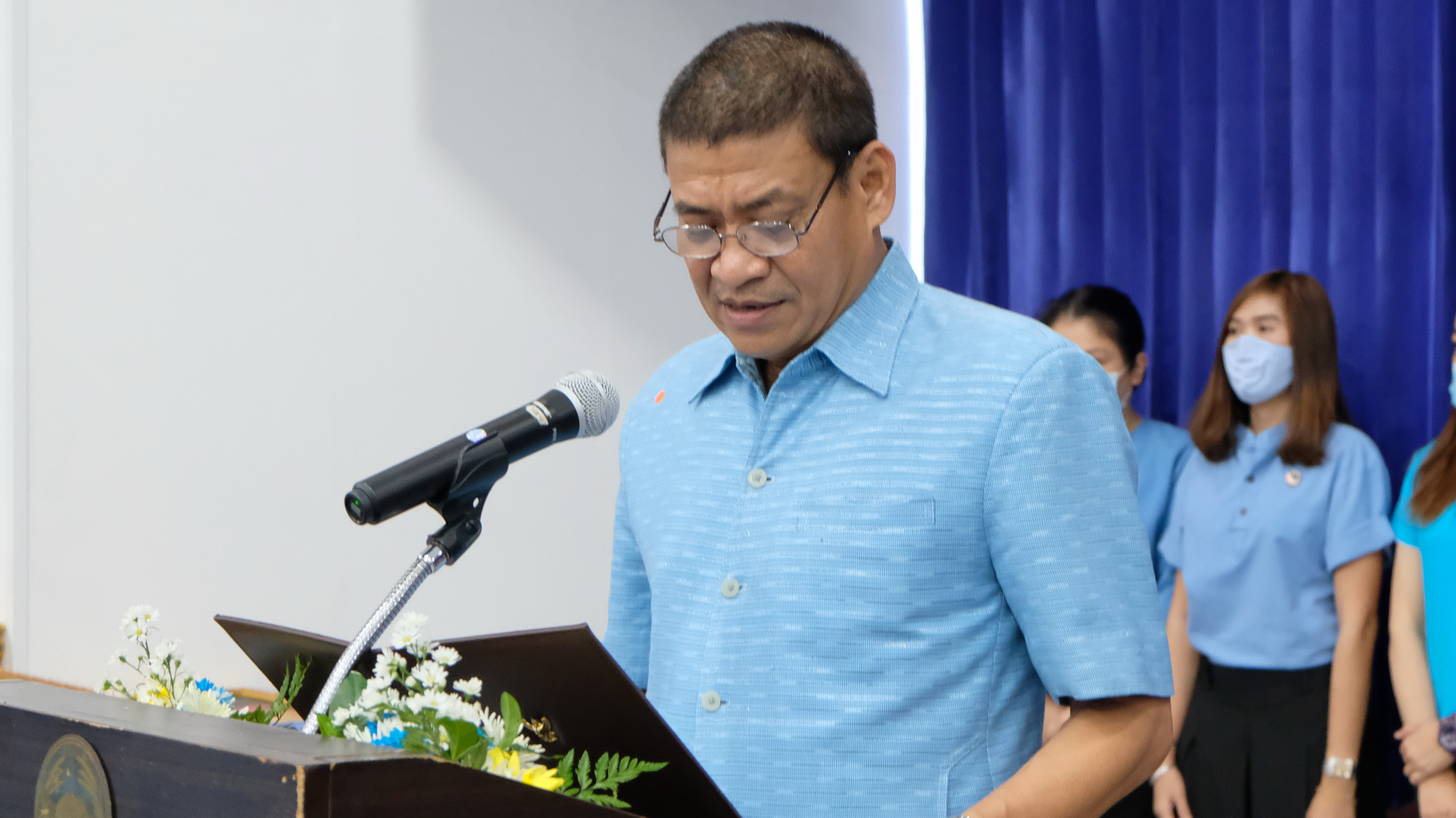 @ปทุมธานี ถิ่นบัวหลวง “พช.ปทุมธานี จัดพิธีมอบพระฉายาลักษณ์ สมเด็จพระนางเจ้าสิริกิติ์ พระบรมราชินีนาถ พระบรมราชชนนีพันปีหลวง แก่กองทุนแม่ของแผ่นดิน จำนวน ๗๘ กองทุน”