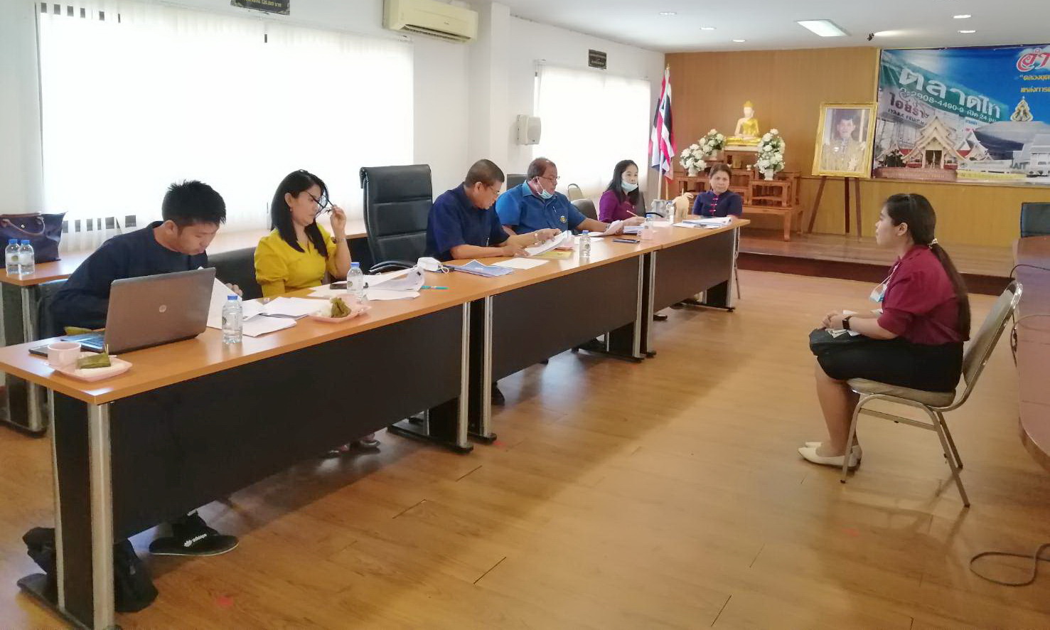 @ปทุมธานี ถิ่นบัวหลวง “พช.ปทุมธานี ดำเนินการสอบสัมภาษณ์คัดเลือกบุคคลเพื่อจัดจ้างเป็นลูกจ้างเหมาบริการฯ”