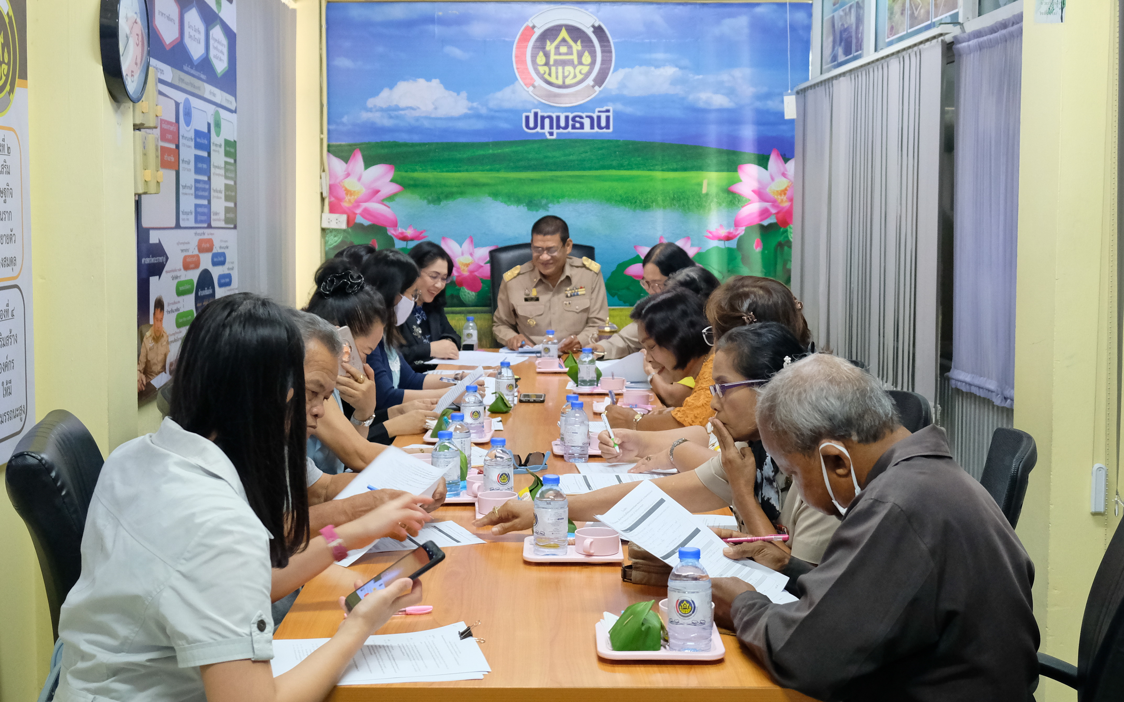 @ปทุมธานี ถิ่นบัวหลวง “พช.ปทุมธานี ประชุมโครงการการพัฒนาผลิตภัณฑ์ชุมชนการตลาดดิจิทัลยุคไทยแลนด์ ๔.๐”