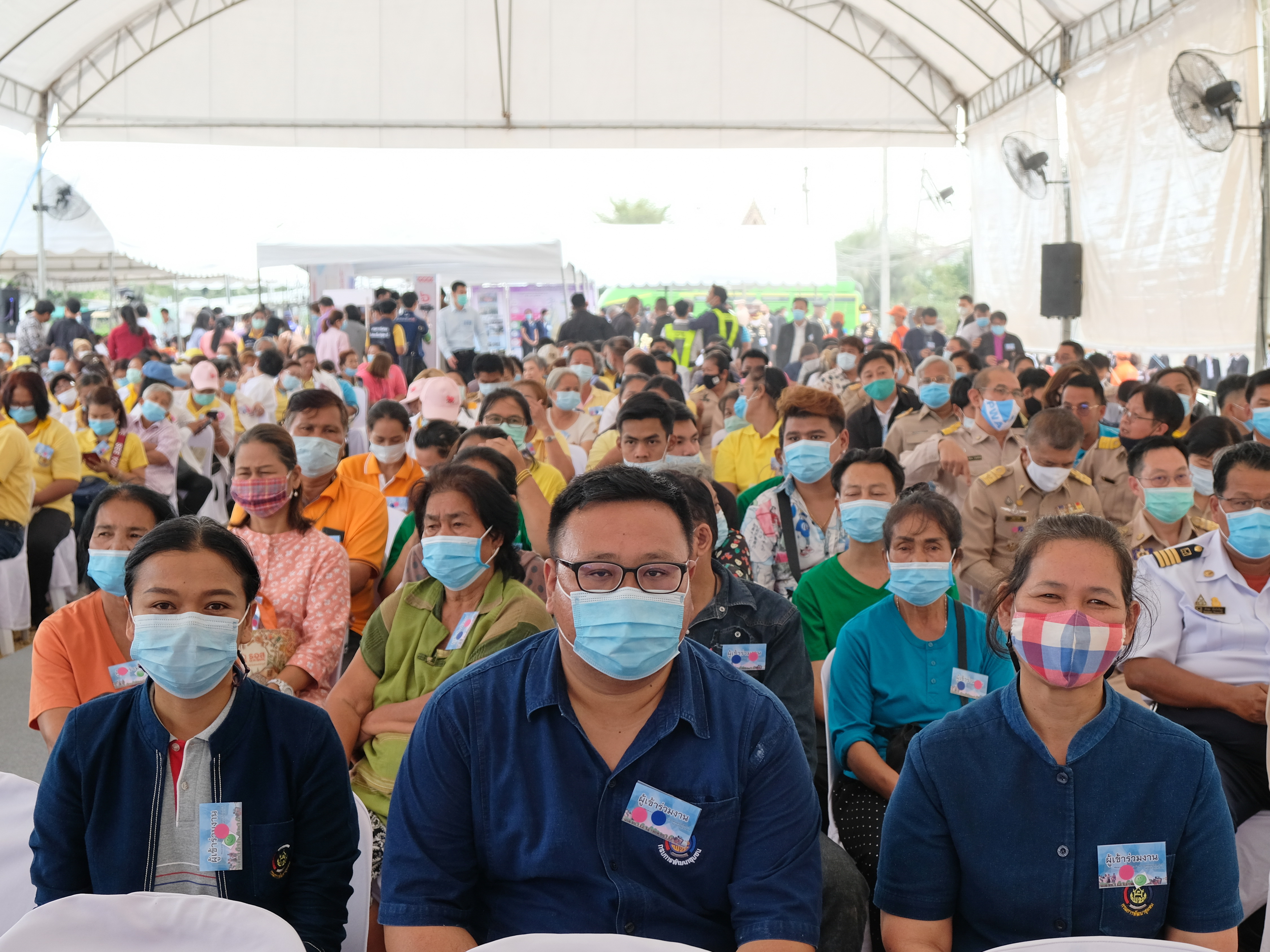 @ปทุมธานี ถิ่นบัวหลวง “พช.ปทุมธานี ร่วมพิธีลงเสาเอกบ้านมั่นคง สหกรณ์เคหสถานบ้านมั่นคงชุมชนวัดรังสิต จำกัด”